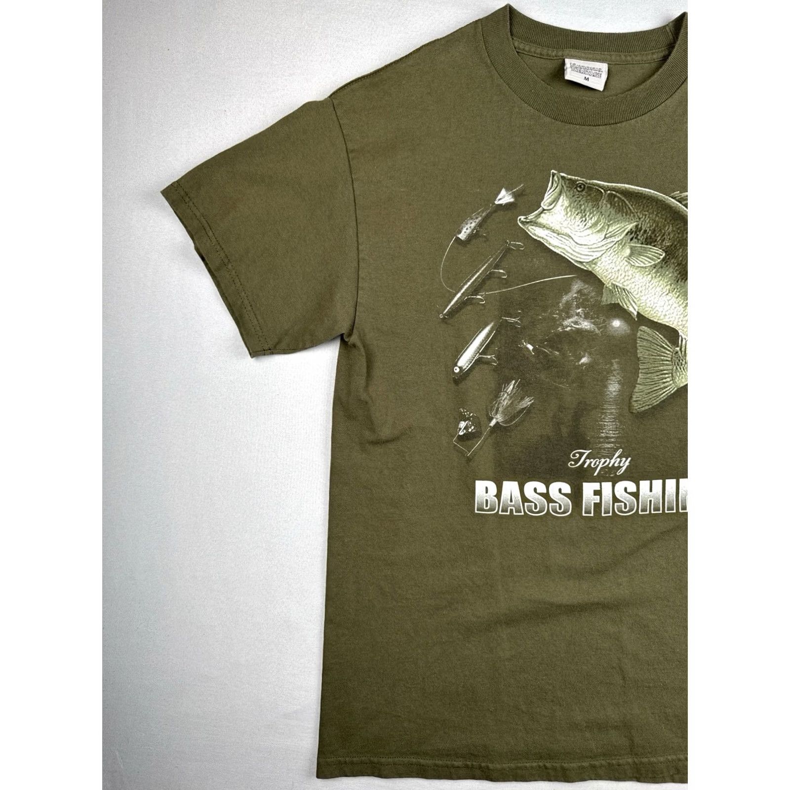 Olive VINTAGE National Heritage T-Shirt Olive Green M Short Sleeve Crew Neck Bass Trophy Graphic Mens Shirt Vintage 1990s Geared Toward Fishing Fans Size US M / EU 48-50 / 2 - 4 Thumbnail