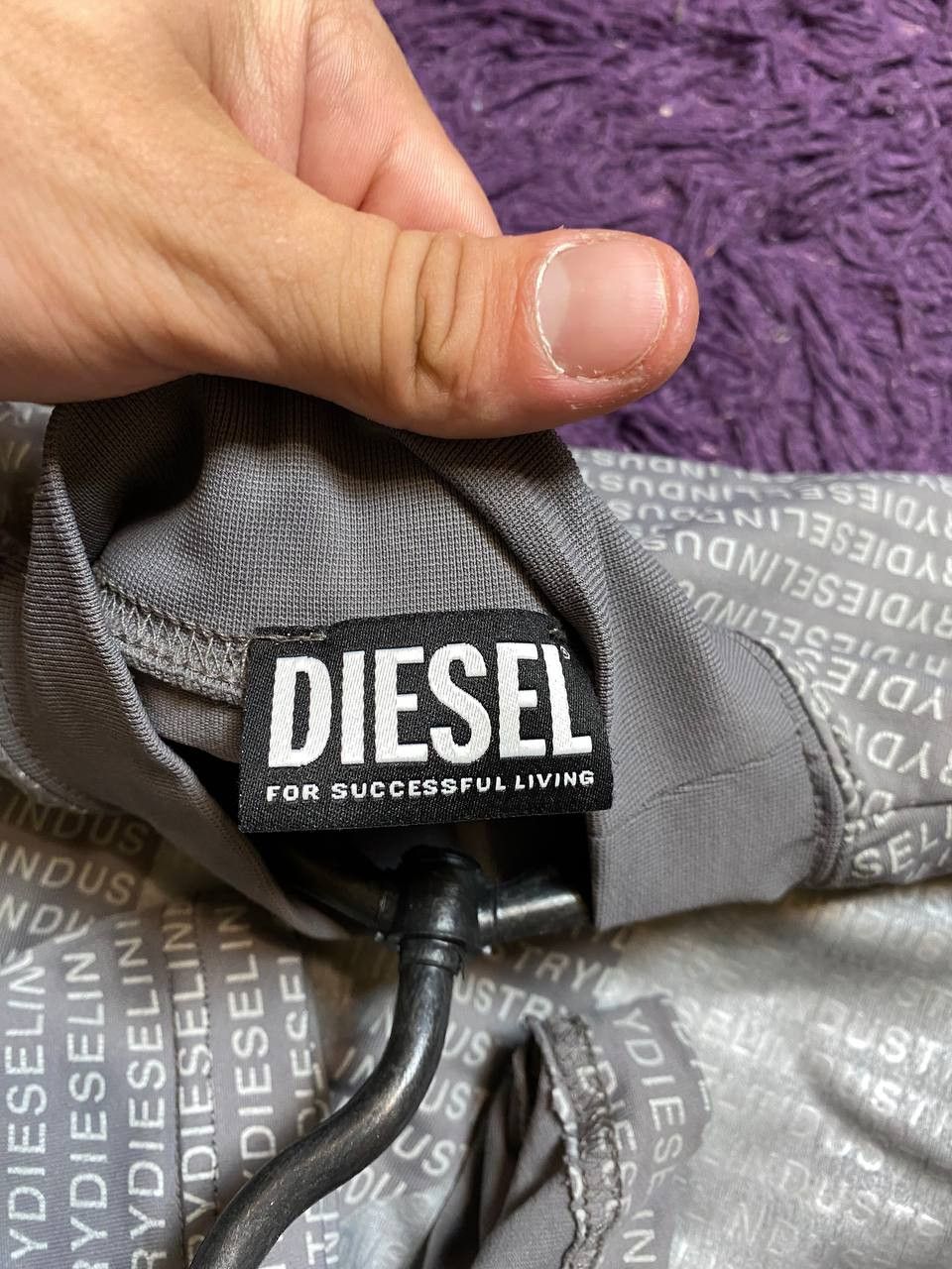 Diesel Vintage diesel Sweater big logo Size US S / EU 44-46 / 1 - 16 Thumbnail