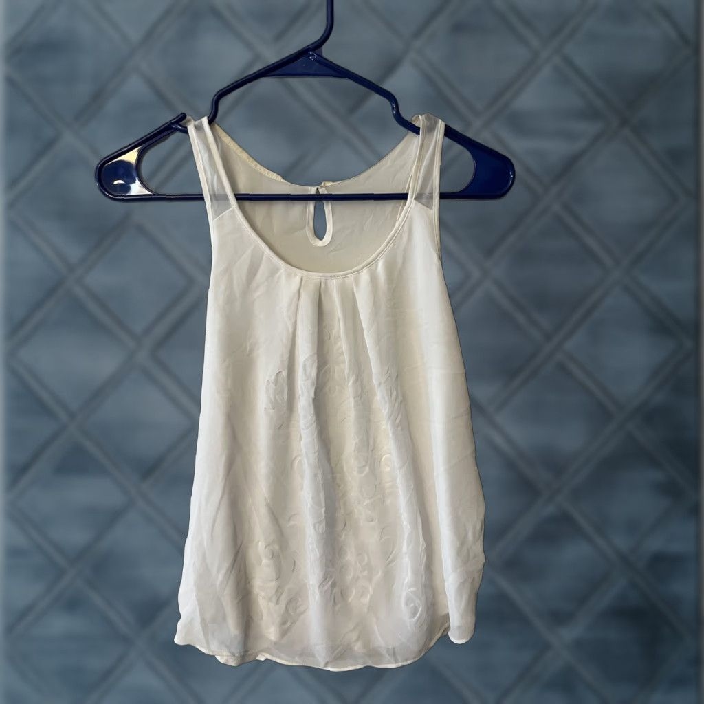 Express Express Tank Womens XS White Polyester Round Neck Solid Stretch Blouse Shirt Bib Size XS / US 0-2 / IT 36-38 - 1 Thumbnail