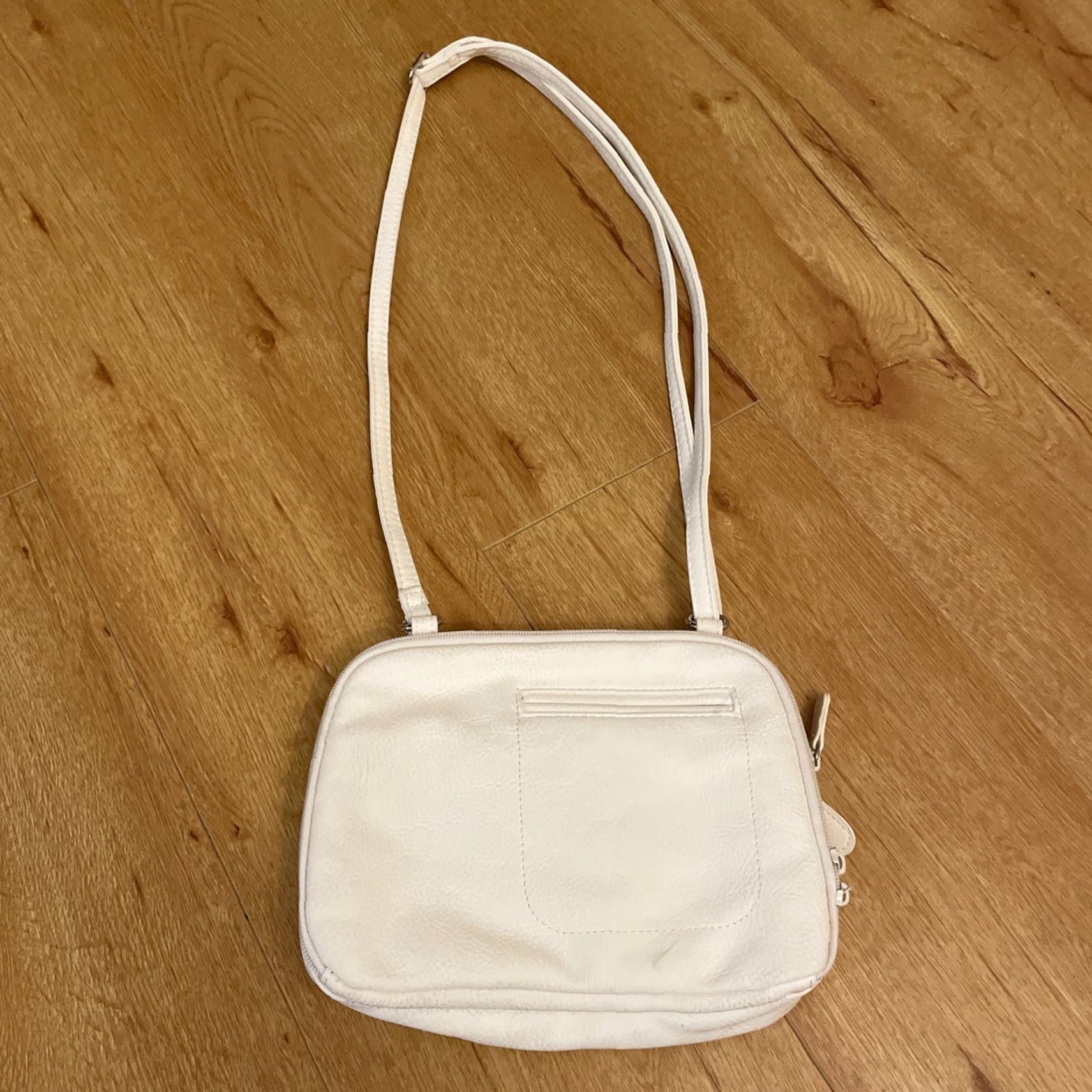 Vintage VINTAGE MultiSac Haven White Vegan Leather Crossbody Handbag Pockets Boho Women Medium Crossbody Bags Mens? Size ONE SIZE - 4 Thumbnail