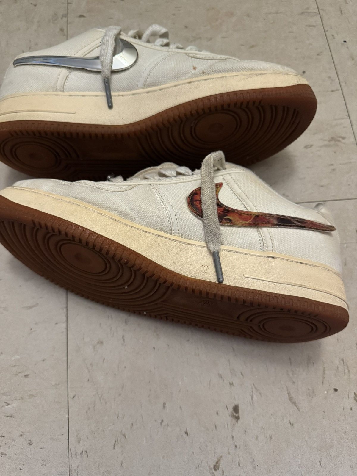 Travis Scott Travis scott air force ones (AF100) Size US 8.5 / EU 41-42 - 3 Thumbnail