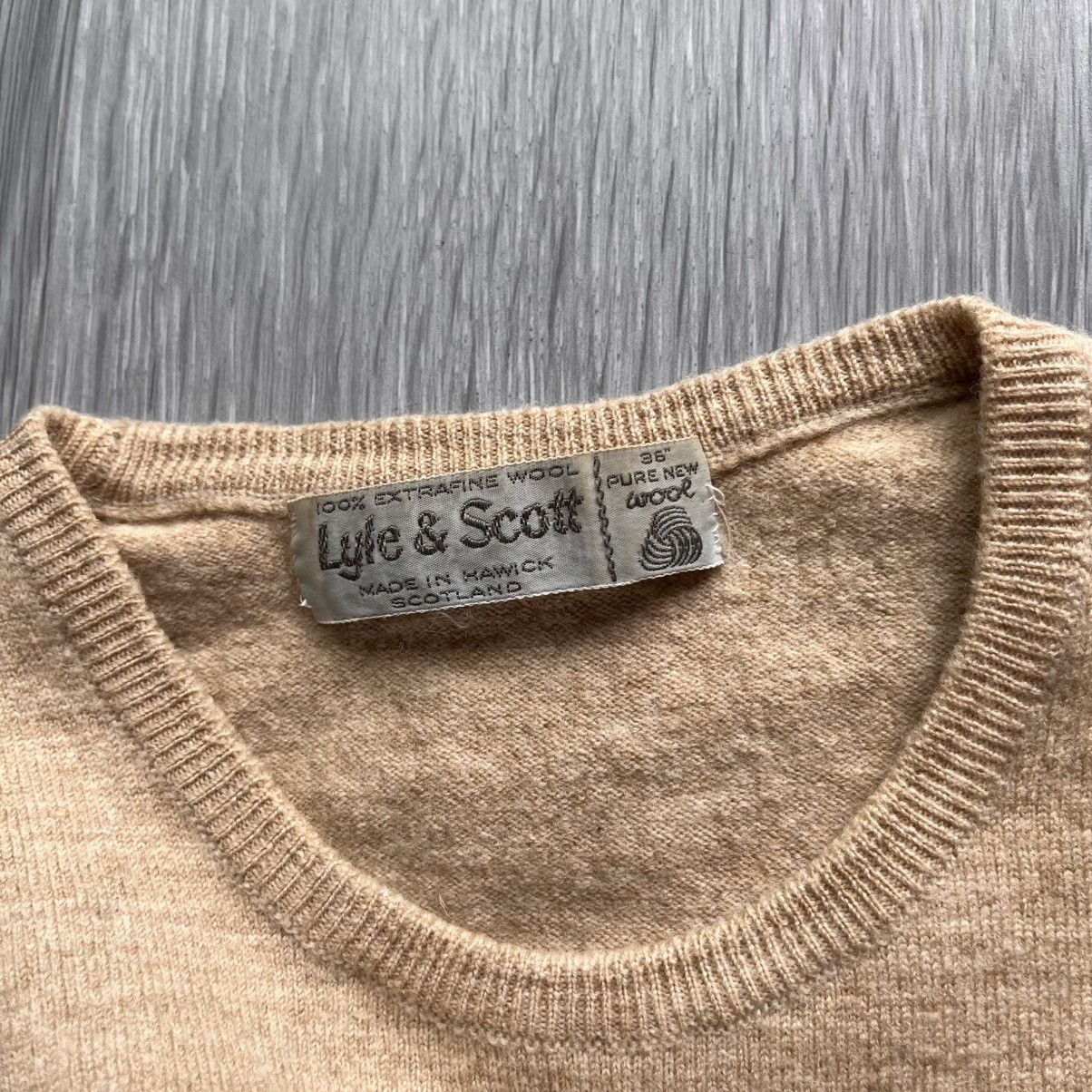 Lyle & Scott Lyle and Scott Vintage Hawick MI Scotland Wool Crop Top Size XS / US 0-2 / IT 36-38 - 4 Thumbnail