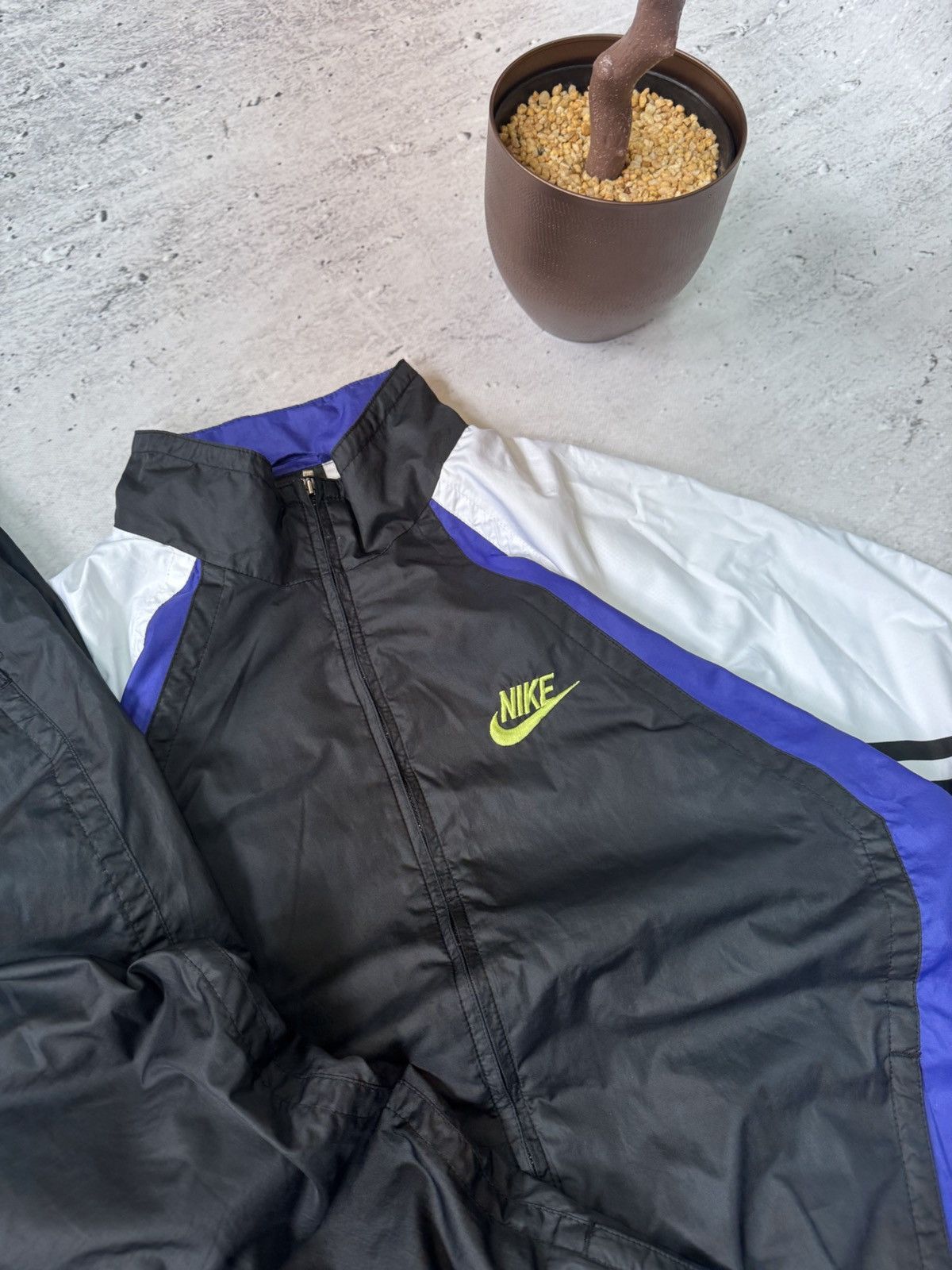 Nike × Vintage NIKE VINTAGE NYLON BASIC LOGO OVERSIZE BAGGY TRACK SUIT FIT Size US XL / EU 56 / 4 - 4 Thumbnail