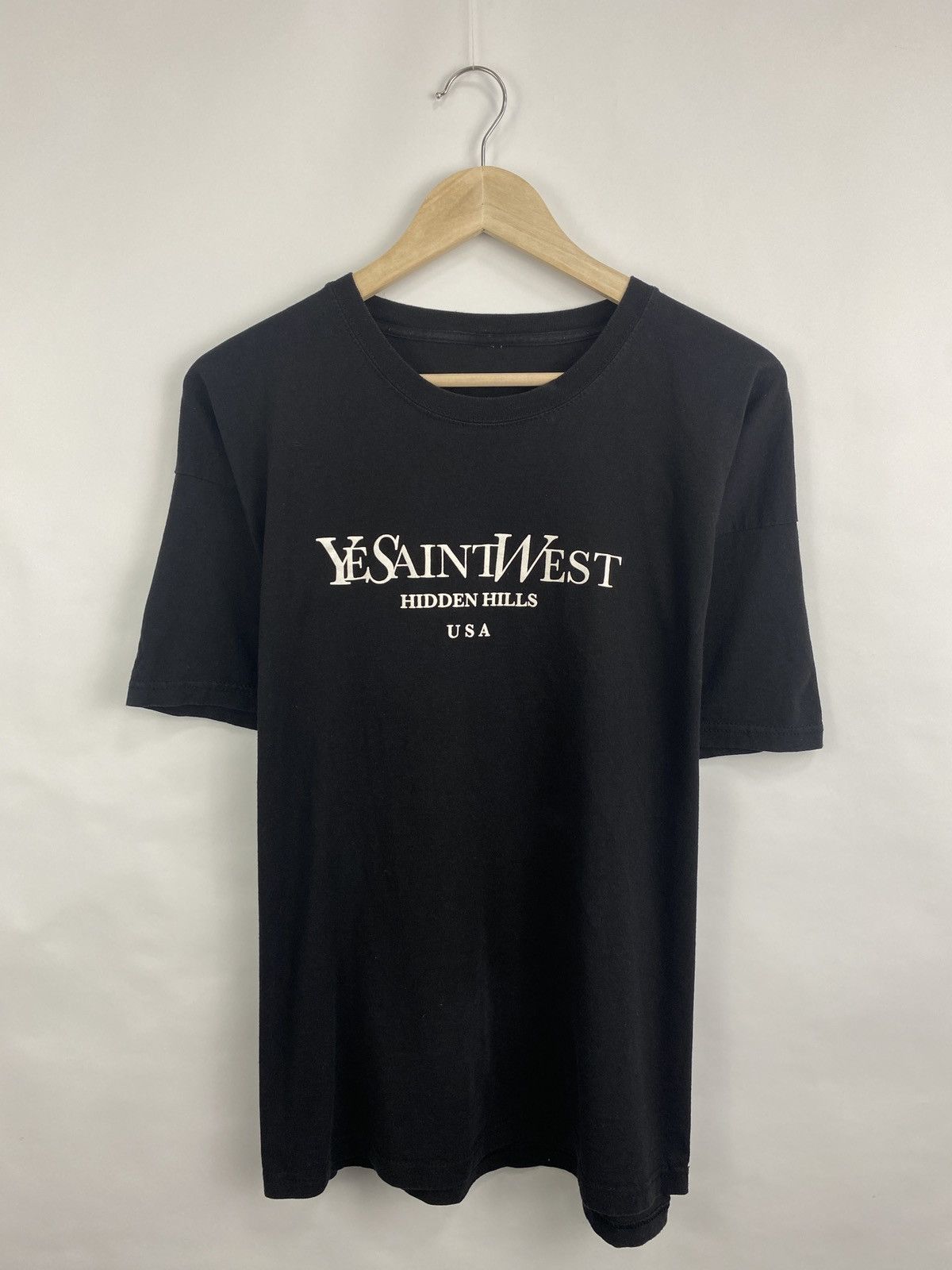 Japanese Brand Ye Saint West Hidden Hills USA Kanye West Print logo Size US XL / EU 56 / 4 - 3 Thumbnail
