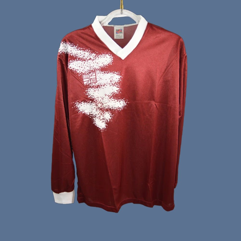 Vintage Union Jacks Soccer Jersey Shirt Men L Red 100% Polyester Long Sleeve Vintage No Size US L / EU 52-54 / 3 - 1 Thumbnail