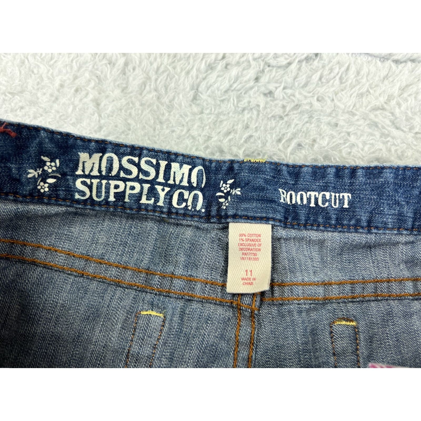 Mossimo Mossimo Jeans Women 11 Blue Denim Bootcut Cotton Blend Low Rise Distressed Size 32" / US 10 / IT 46 - 3 Thumbnail