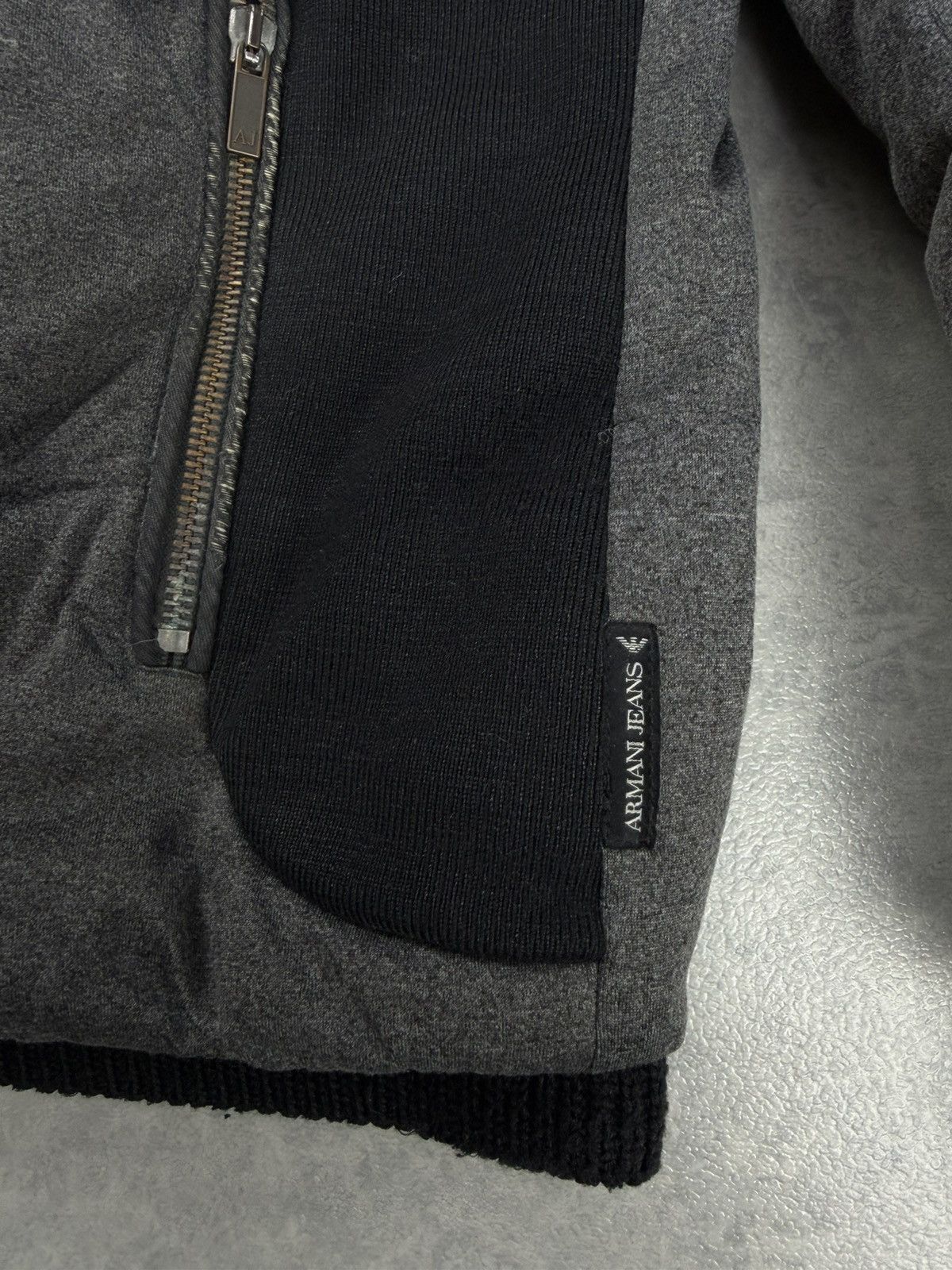 Armani Armani Jeans AJ Grey Hooded Puffer Jacket Size 52 Size US L / EU 52-54 / 3 - 12 Thumbnail