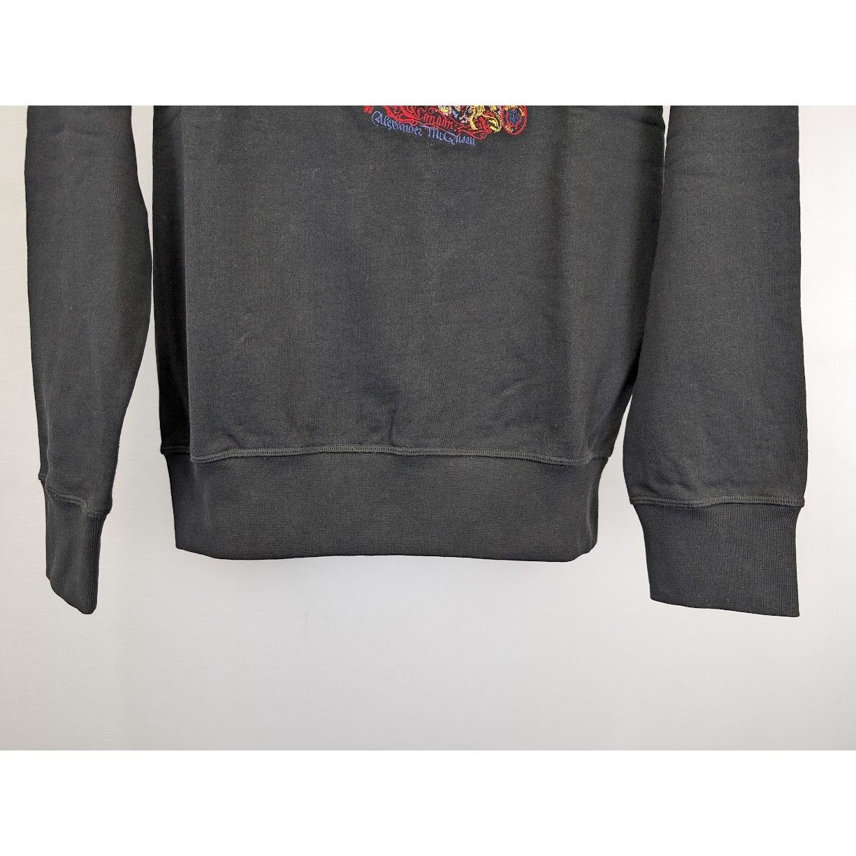 Alexander McQueen o1rshd1 Sweatshirt in Black Size US M / EU 48-50 / 2 - 9 Thumbnail