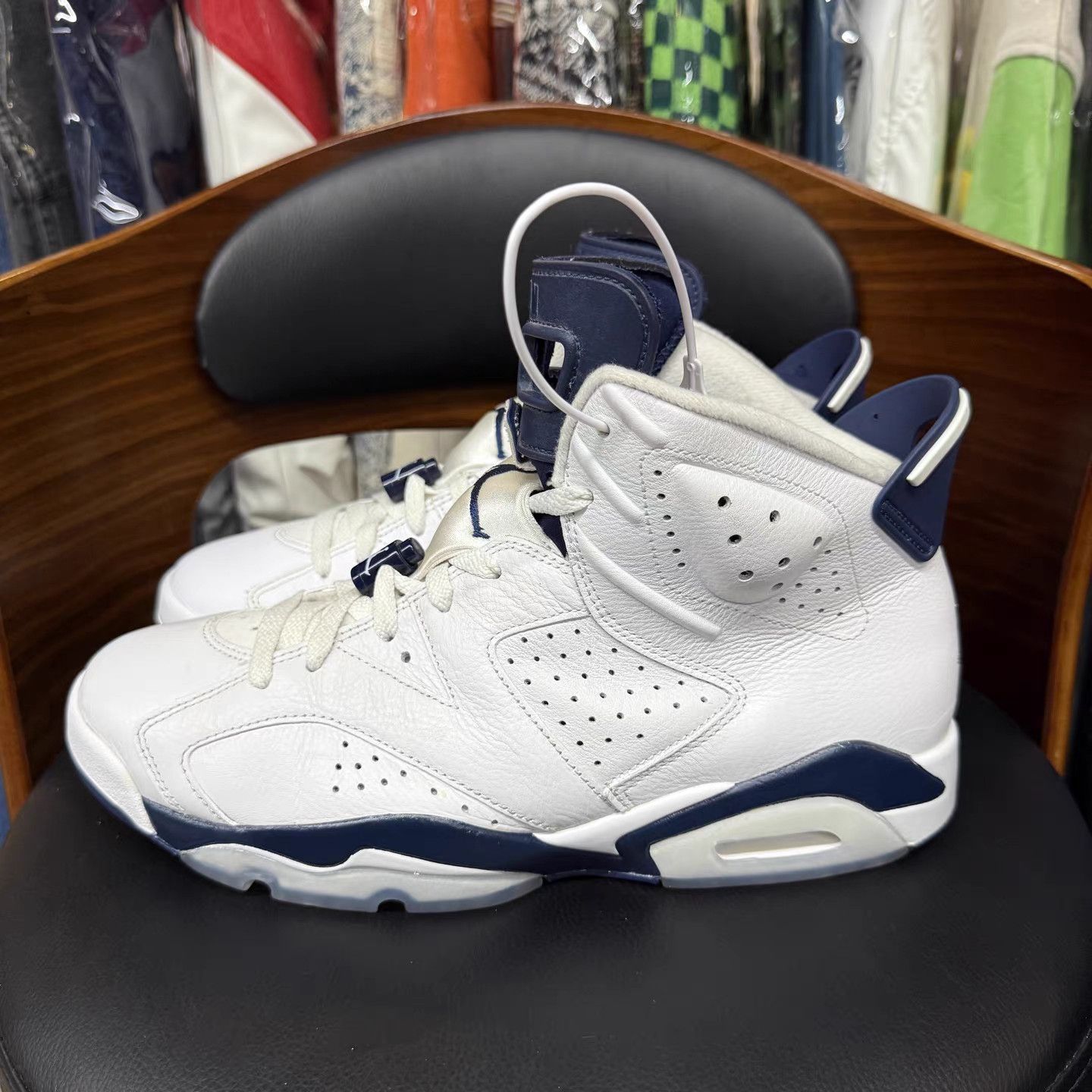 Jordan Brand Air Jordan 6 Basketball Shoes K15 Size US 11.5 / EU 44-45 - 6 Thumbnail