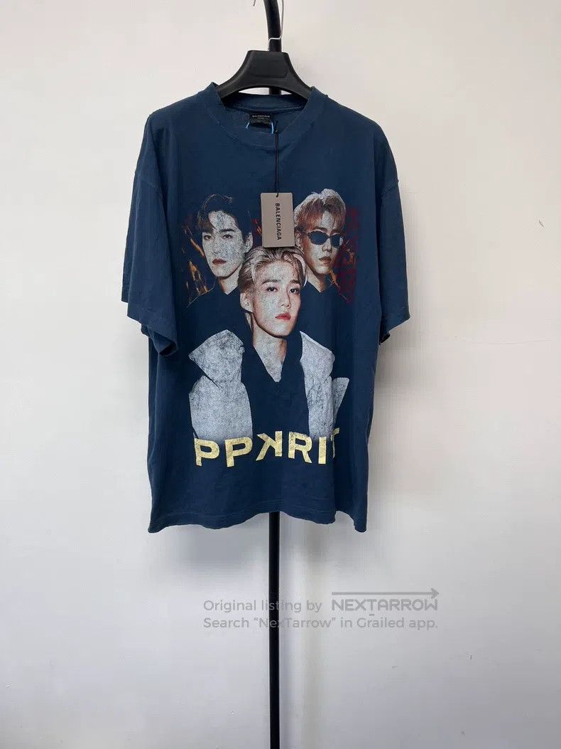 Balenciaga Balenciaga Printed Pattern Short Sleeve T-Shirt Size US S / EU 44-46 / 1 - 1 Thumbnail