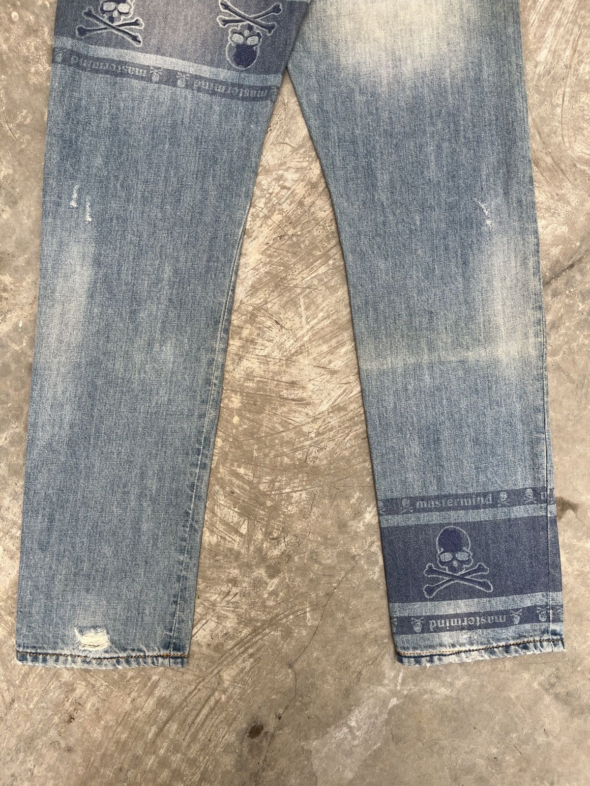 Mastermind Japan SS13 Mastermind Japan “Dreaming” Distressed Washed Jeans Size US 36 / EU 52 - 17 Thumbnail