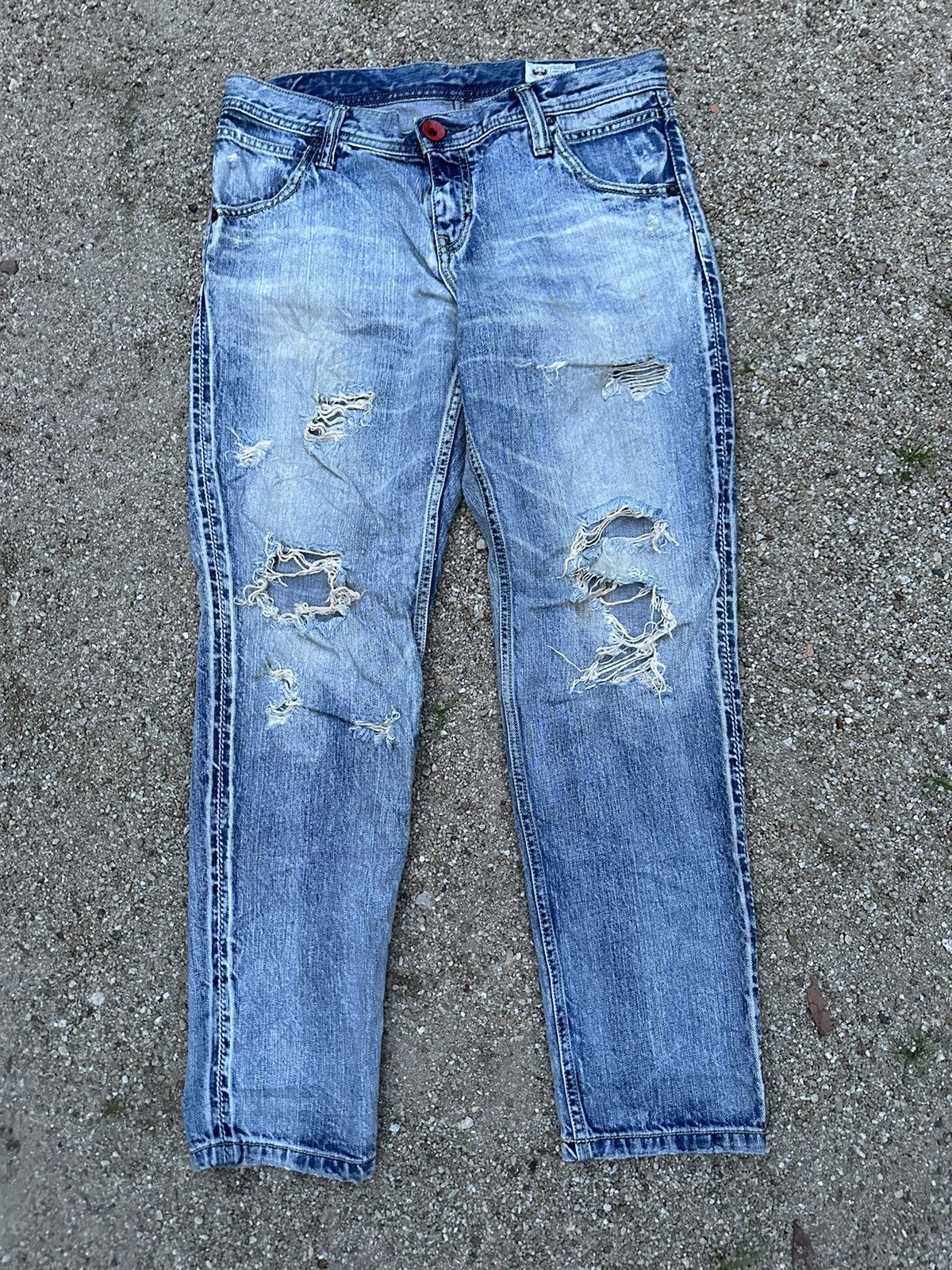 Japanese Brand Rodeo Crowns distressed denim Size US 32 / EU 48 - 3 Thumbnail