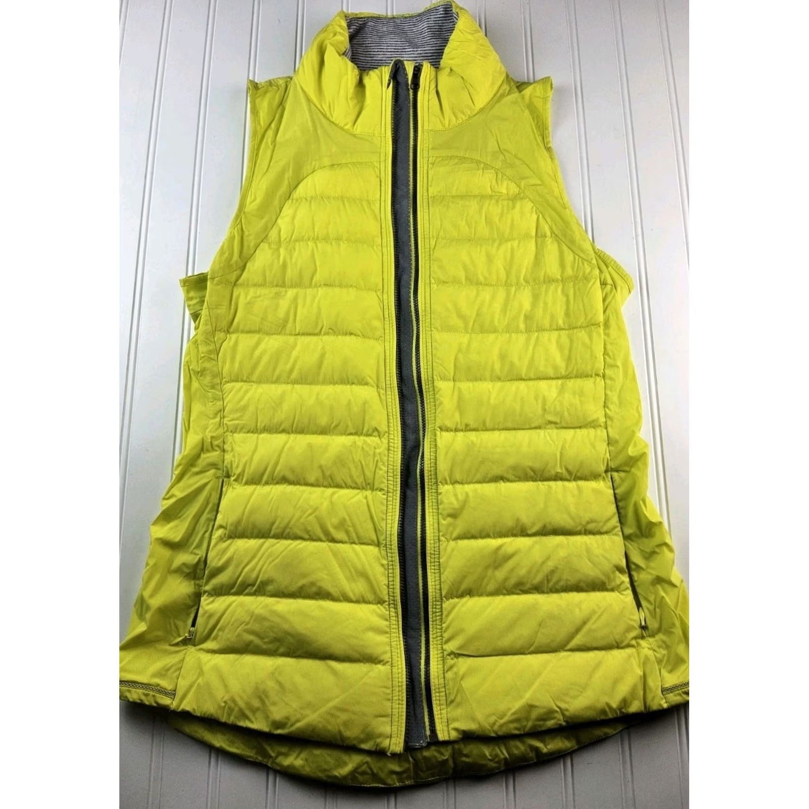 Lululemon Lululemon Vest Puffer Reflective Down Nylon Size 10 Women Yellow Size L / US 10 / IT 46 - 2 Thumbnail