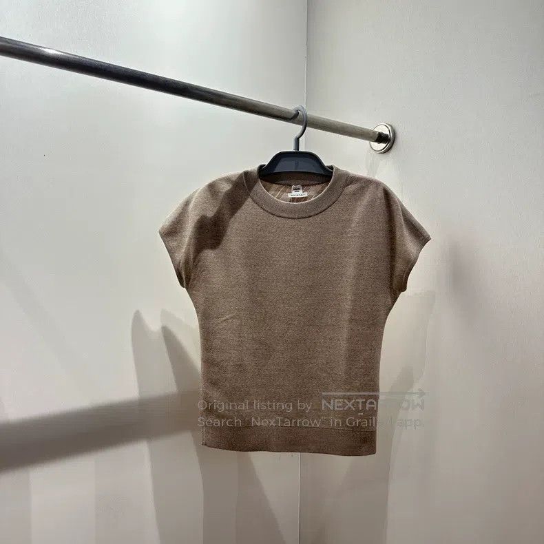 Hermes Hermes Solid color wool blend short sleeve Size XS / US 0-2 / IT 36-38 - 1 Thumbnail