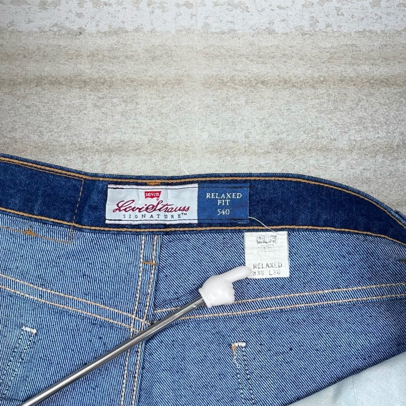 Levi's Vintage 90s Levis Jeans 540 36x30 Relaxed Dark Wash Denim Size US 36 / EU 52 - 5 Thumbnail