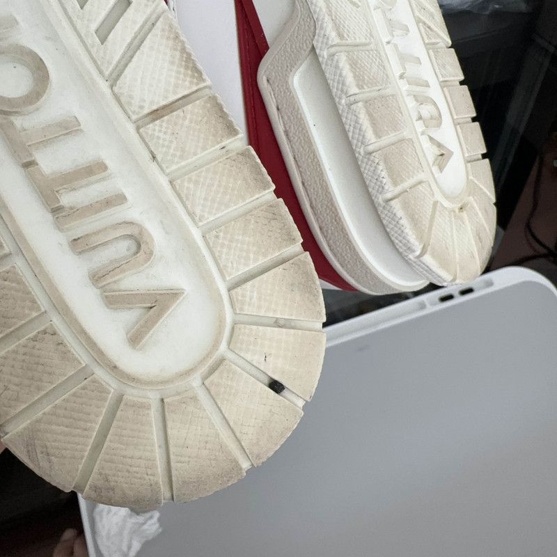 Louis Vuitton Louis Vuitton Stylish Low-Top Trainers in Red and White -25 Size US 8 / EU 41 - 7 Thumbnail