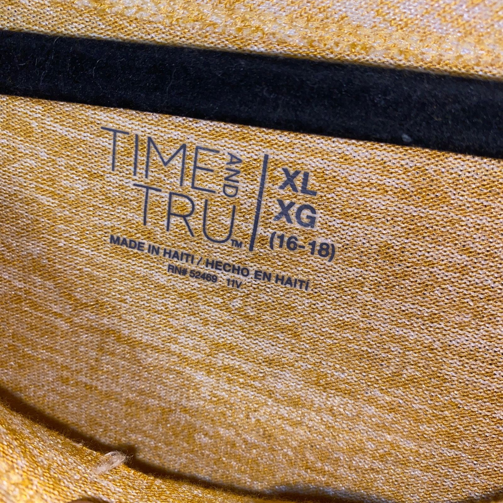 Other Time and Tru Yellow Static Lightweight Knit Top Size XL Size XL / US 12-14 / IT 48-50 - 4 Thumbnail
