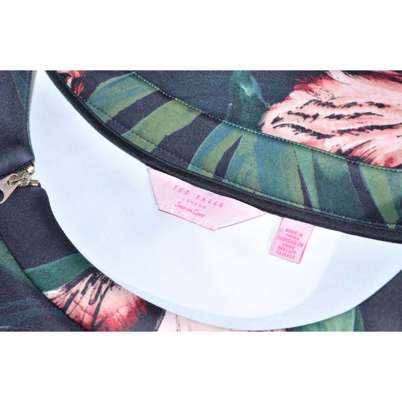 Ted Baker Ted Baker London Errin Womens Floral Print Sweatshirt Crew Neck Green One Size Size ONE SIZE - 7 Thumbnail