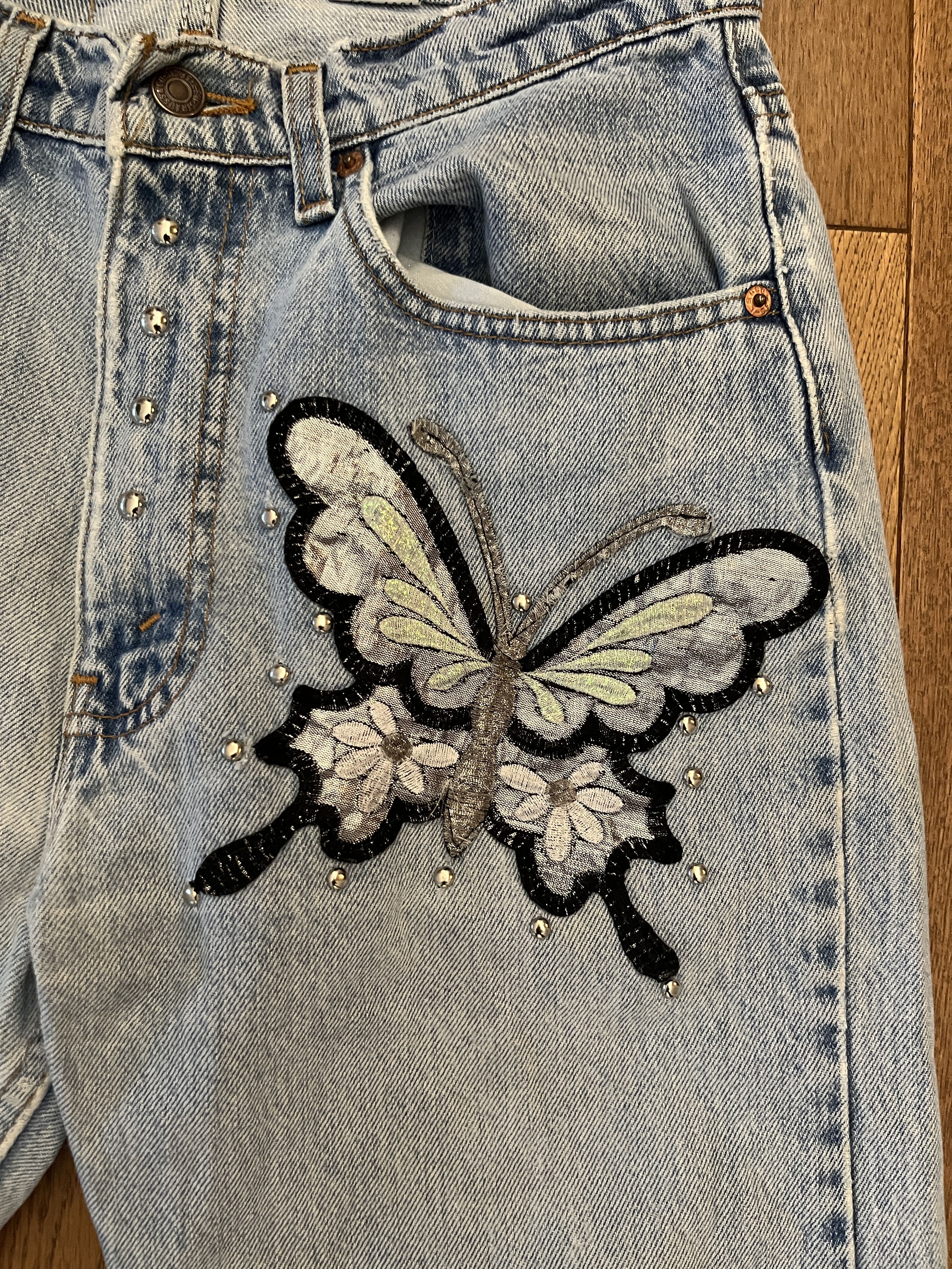 Levi's Vintage Clothing Vtg 90s Levis 505 Custom Butterfly Rhinestone Jeans 32x30 Size 30" / US 8 / IT 44 - 3 Thumbnail