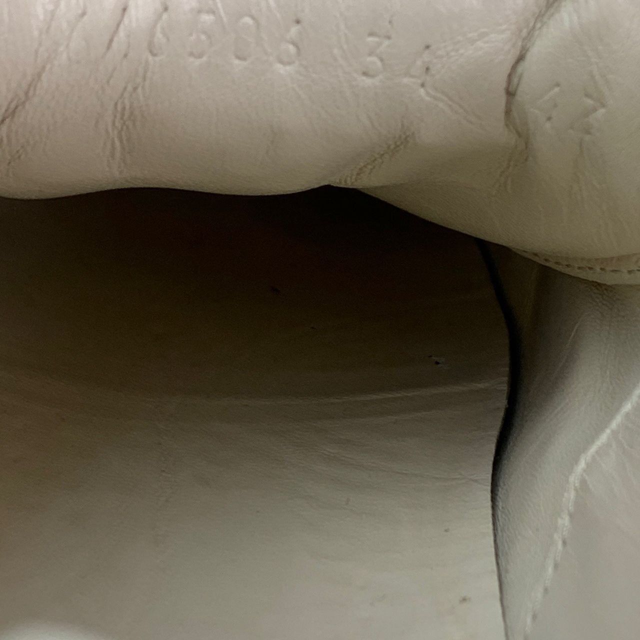 Gucci Disney X Gucci Reyton Ivory White Donald Duck Print Sneakers Size US 4 / IT 34 - 4 Thumbnail