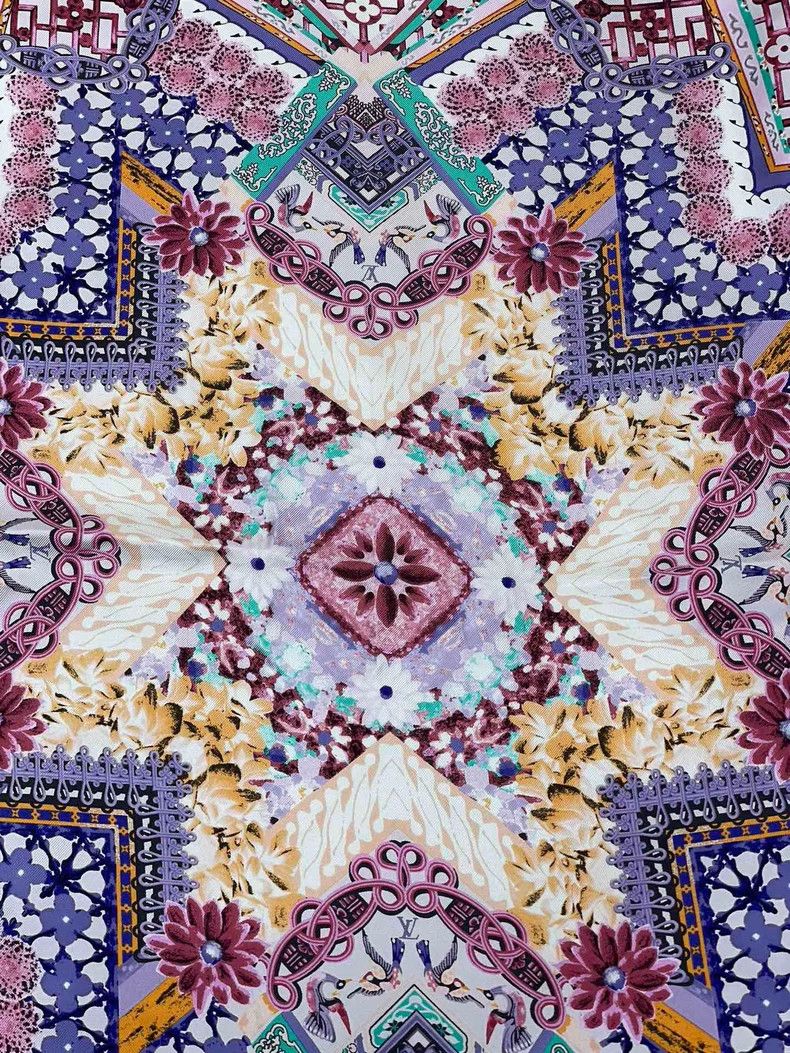 Louis Vuitton Louis Vuitton Square pink silk scarf Size ONE SIZE - 4 Thumbnail