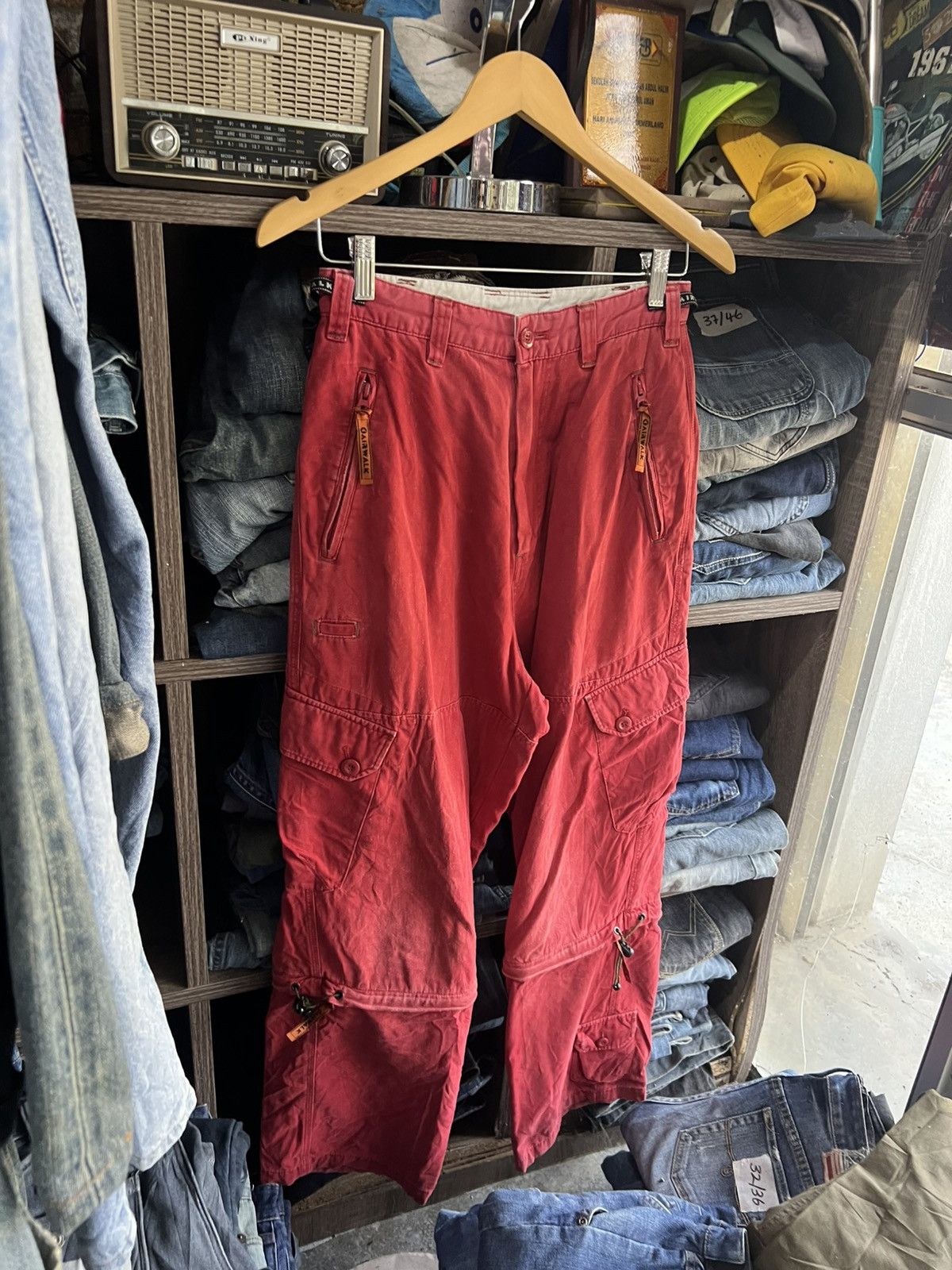 Airwalk 🔥Red Airwalk Multipockets Cargo Pant Size US 27 - 4 Thumbnail