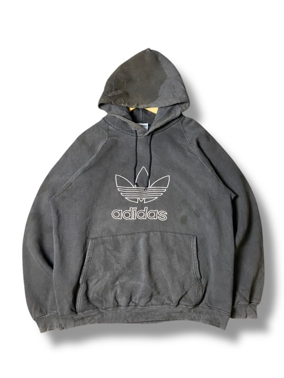 Adidas × Japanese Brand × Vintage ADIDAS Heavyweight Embroidered Logo Hoodies (129) Size US M / EU 48-50 / 2 - 1 Thumbnail