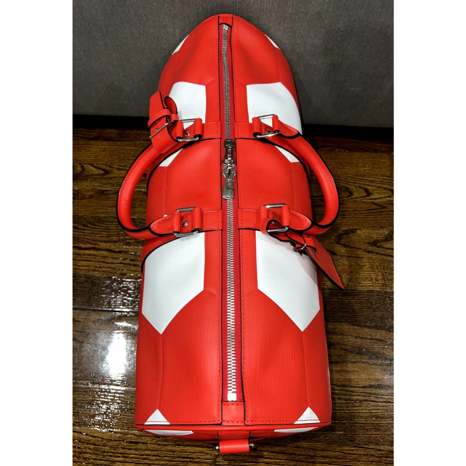 Louis Vuitton Louis Vuitton Keepall Bandouliere Hexagon Epi Weekend Bag Size ONE SIZE - 7 Thumbnail