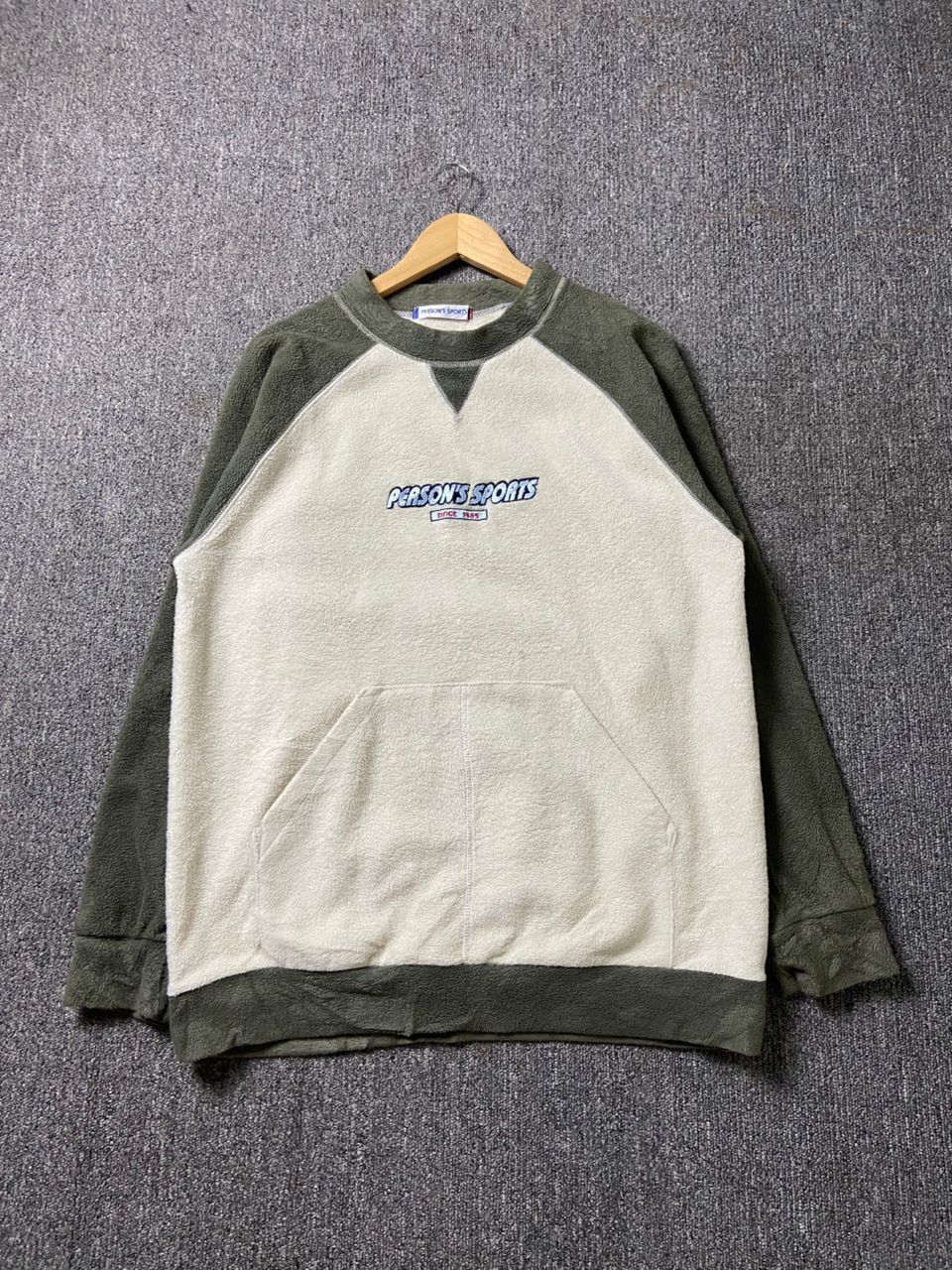 PERSON'S Person’s Sports Pullover Fleece Long Sleeve Shirt (182) Size US M / EU 48-50 / 2 - 1 Thumbnail