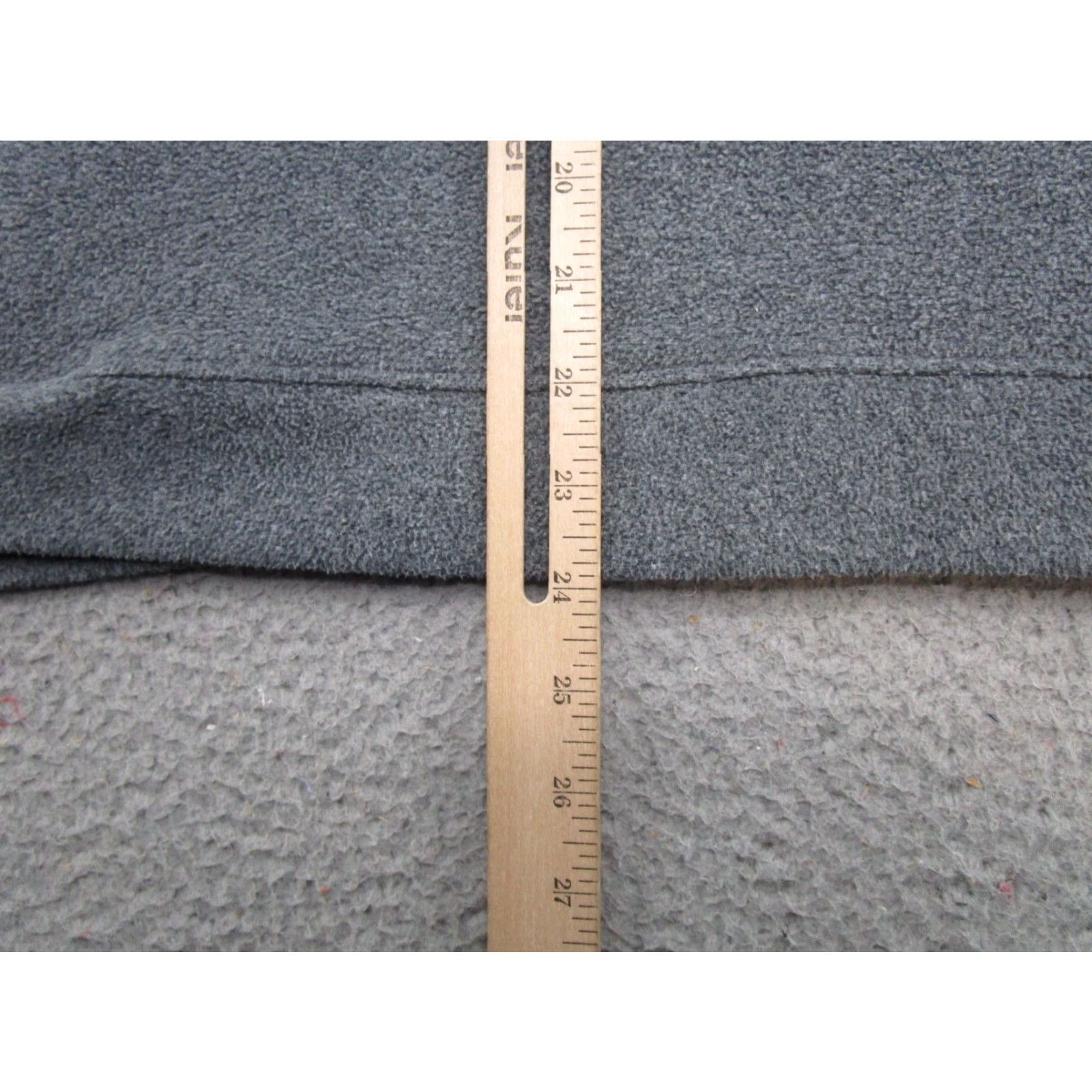 Vintage Aventura Women's Gray Fleece Pullover Collared 1/4 Button Sweater SZ L Recycled Size L / US 10 / IT 46 - 7 Thumbnail