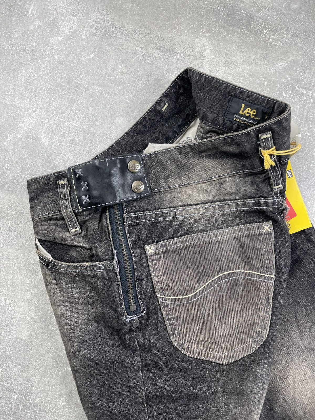 Lee Y2K Lee Black Denim Leather Details Maxi Skirt Vintage Size 32" / US 10 / IT 46 - 10 Thumbnail