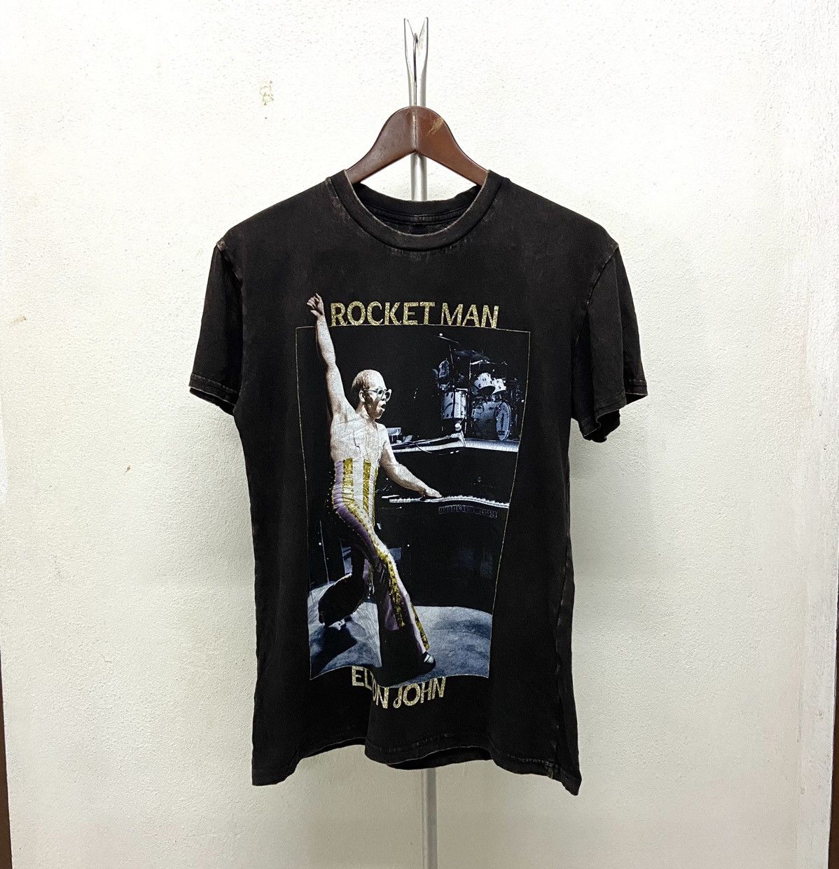 Band Tees ELTON JOHN ROCKET MAN GRAPHIC TEE Size M / US 6-8 / IT 42-44 - 3 Thumbnail