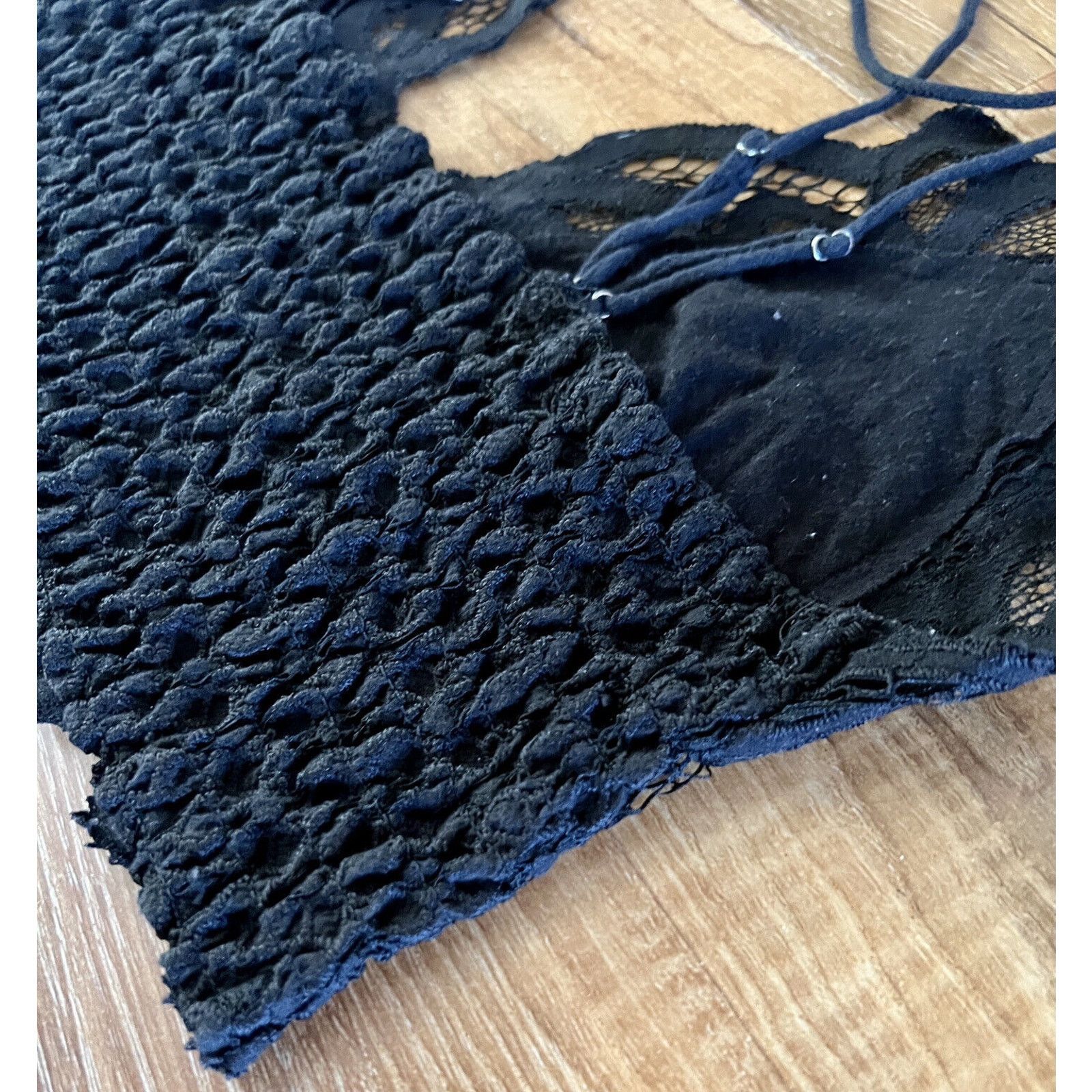Free People Free People FP One Adella Lace Elastic Black Bralette EUC Size XS / US 0-2 / IT 36-38 - 5 Thumbnail
