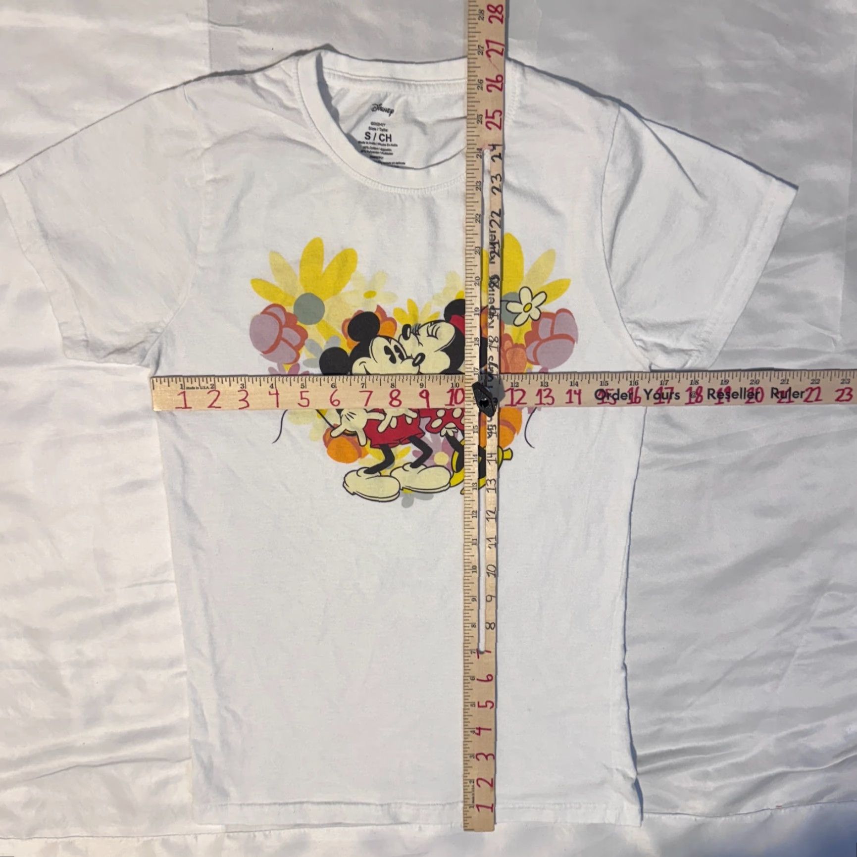 Disney Disney World Mickey & Minnie Mouse Floral Love Kiss Tshirt Small Women Regular Cotton White Short Sleeve Crew Neck Size S / US 4 / IT 40 - 4 Thumbnail