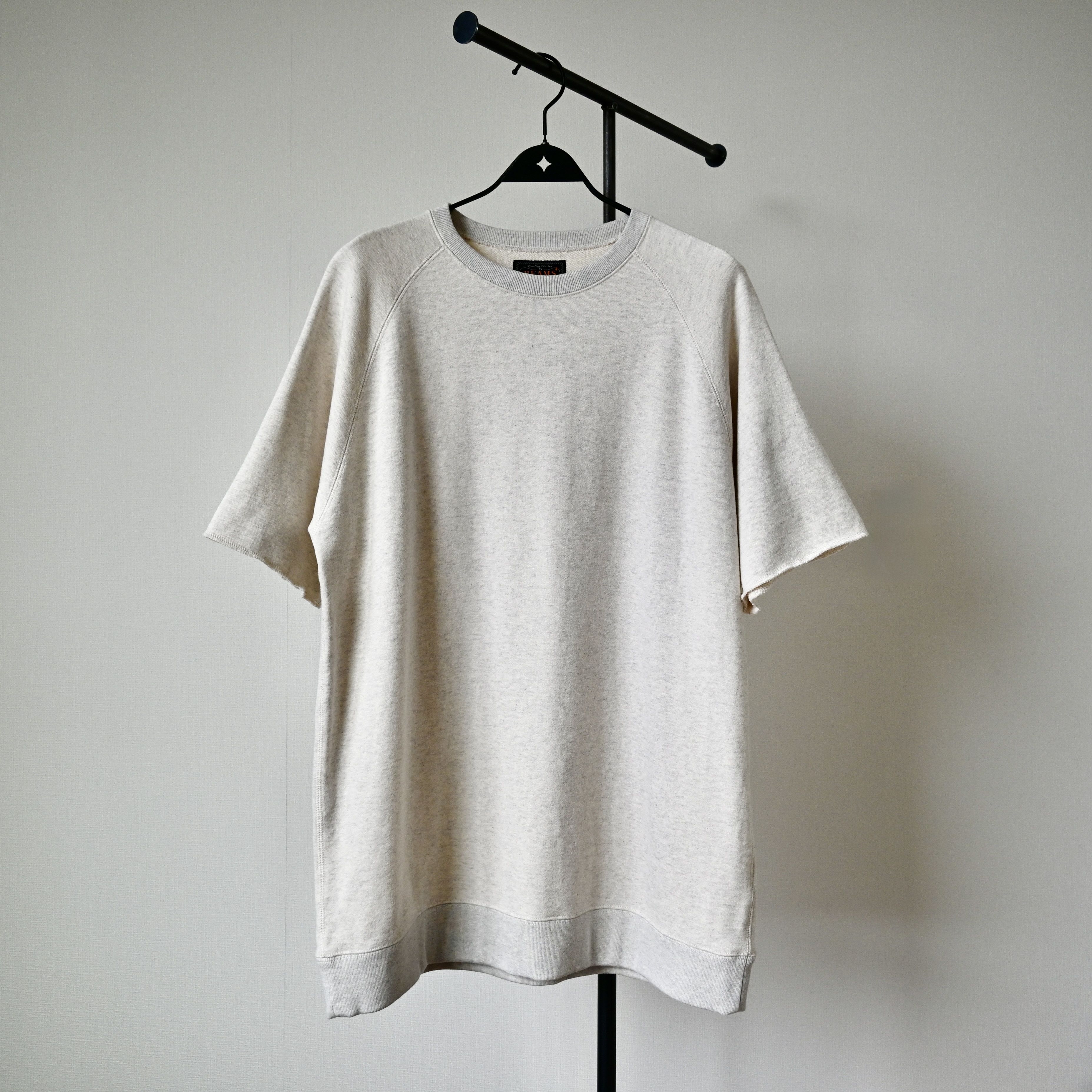 Beams Plus BEAMS Plus "Cut-off" S/S sweatshirt, Oatmeal, made in Japan Size US XL / EU 56 / 4 - 1 Thumbnail