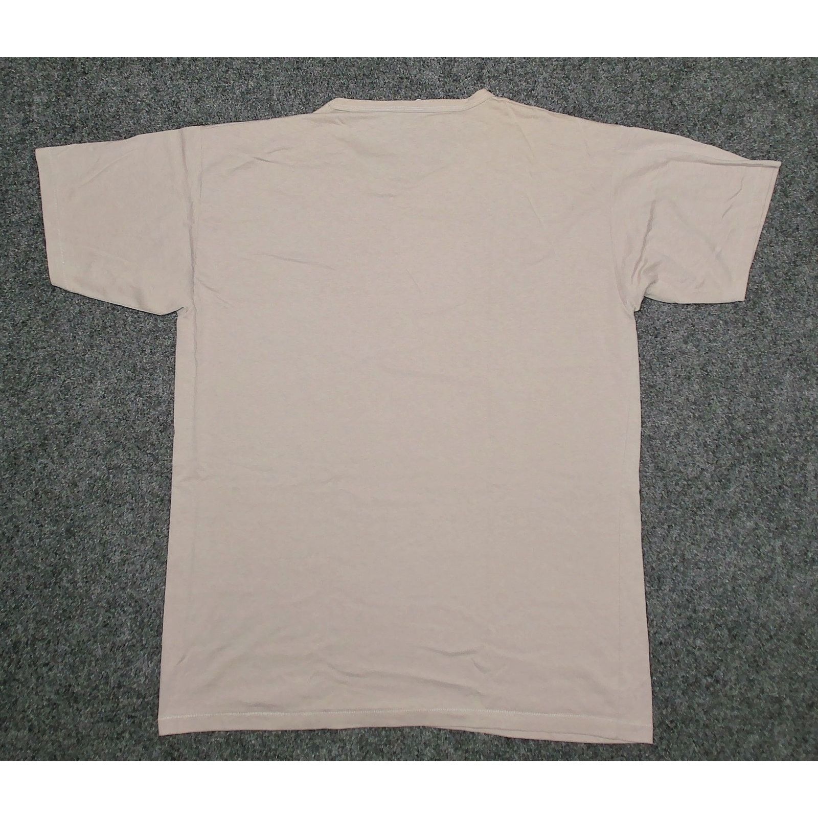 Vintage Vintage 90s Single Stitch "Let's Eat Out" Bear Oversized Tee Size 3XL / US 20-22 - 4 Thumbnail