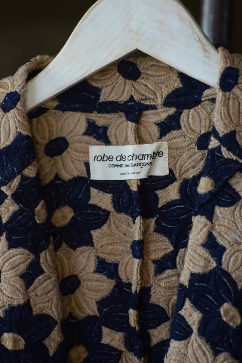 Comme des Garcons Comme Des Garcons size F Relief Floral Cardigan Jacket Size S / US 4 / IT 40 - 2 Thumbnail