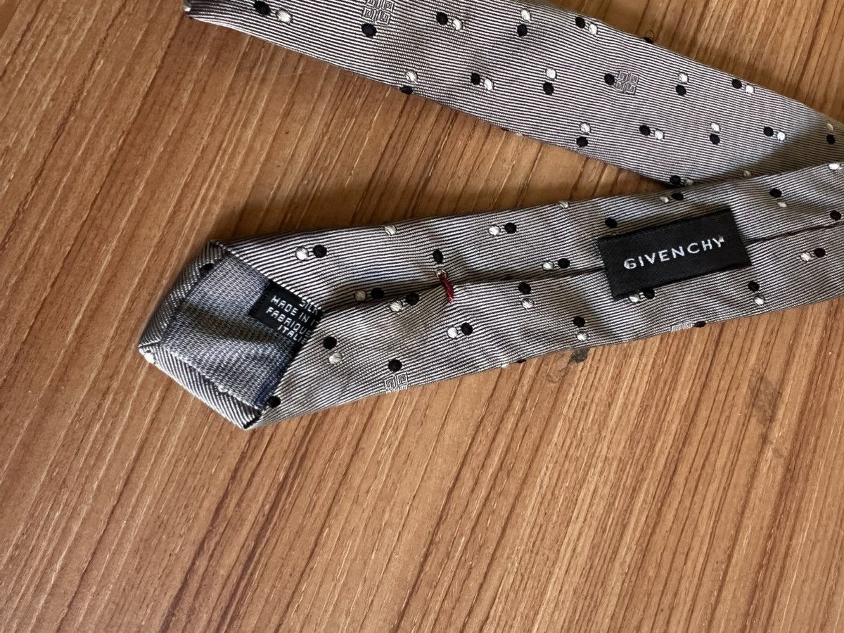 Designer × Givenchy × Vintage Givenchy Luxury Designer Printed Tie Size ONE SIZE - 12 Thumbnail