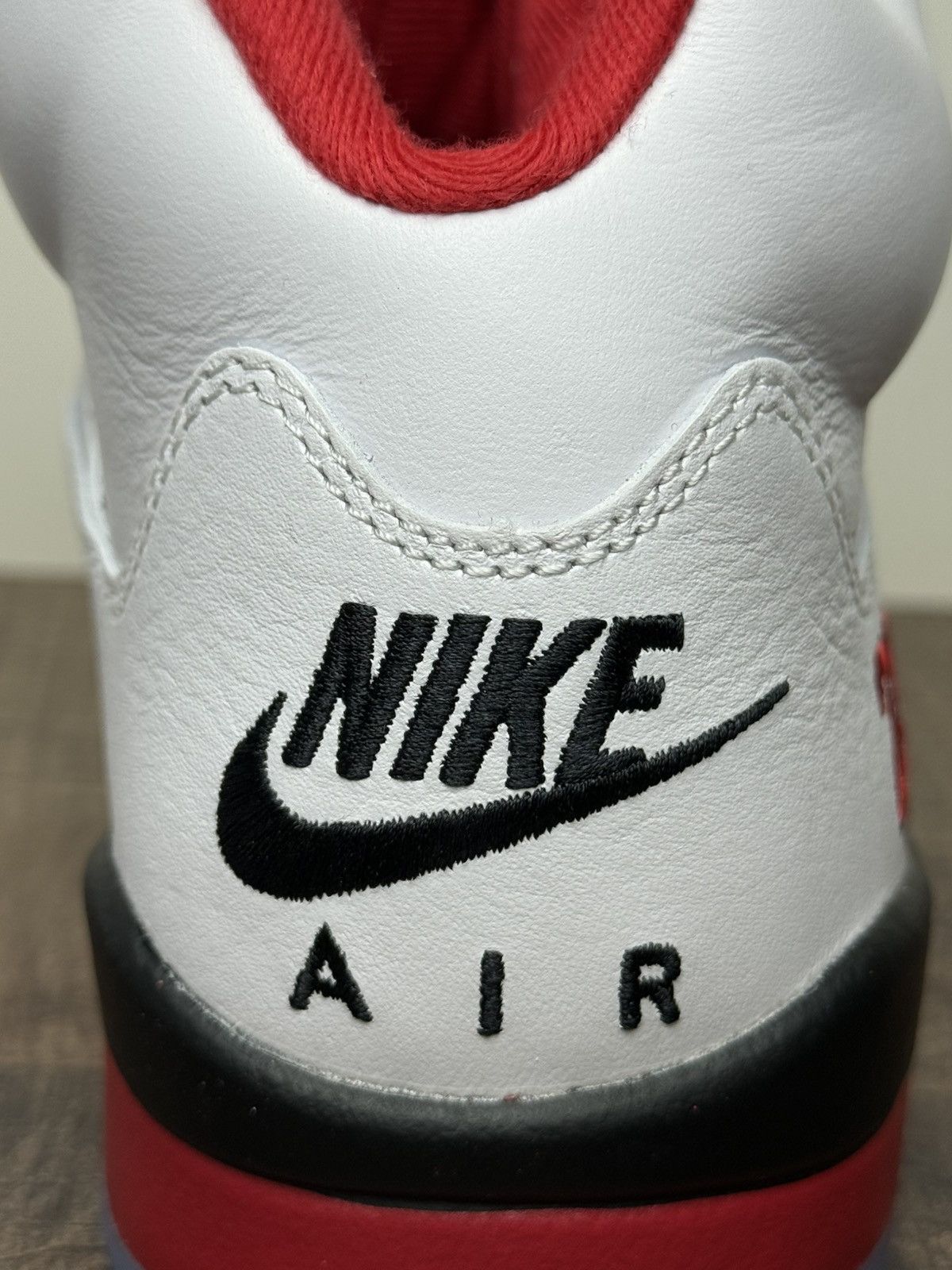 Nike Air Jordan 5 Retro Fire Red Sneakers Size US 9 / EU 42 - 6 Thumbnail