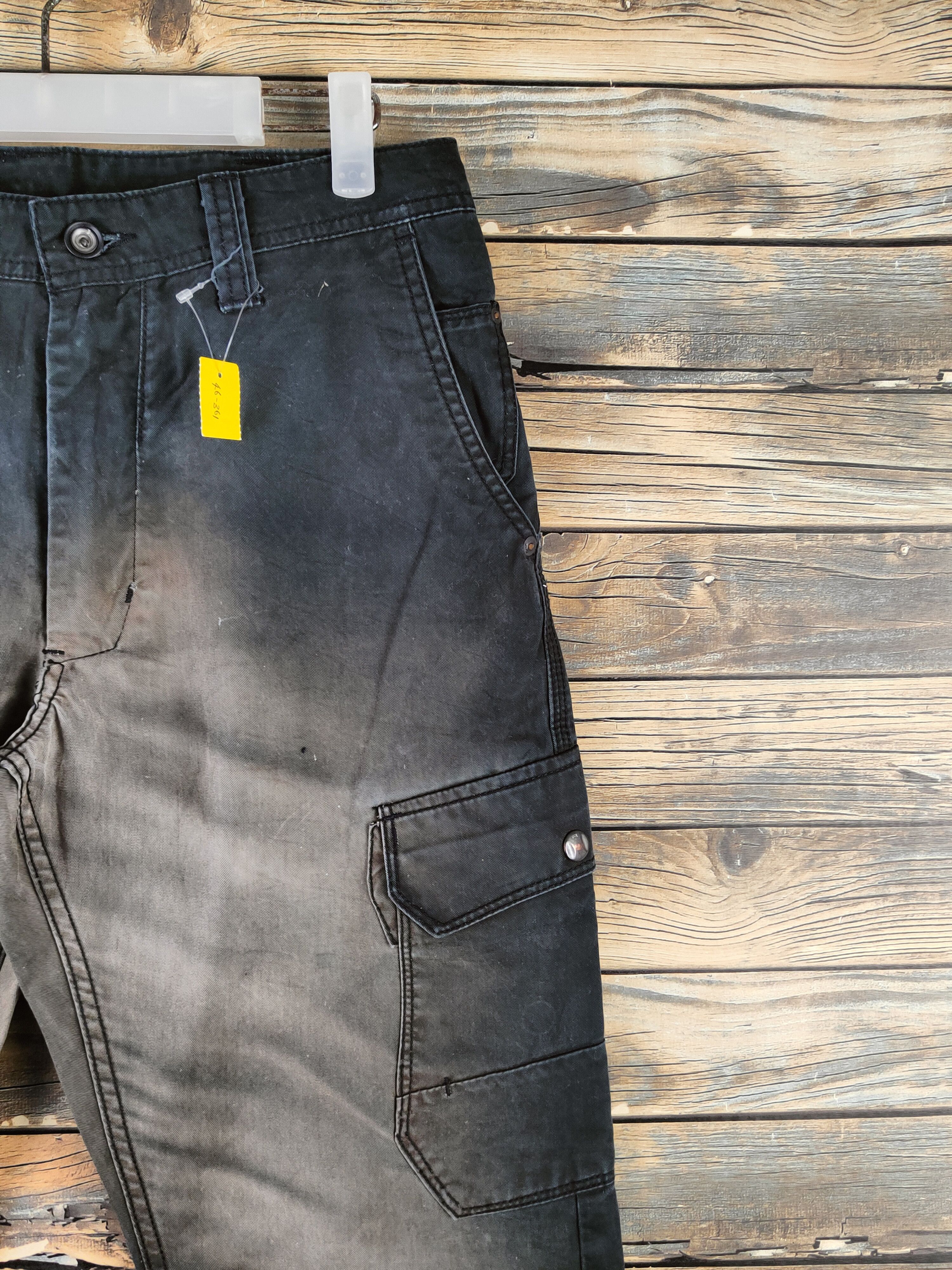 Japanese Brand DL Evenriver Black Faded Multipocket Cargo Pants #46-361 Size US 30 / EU 46 - 5 Thumbnail