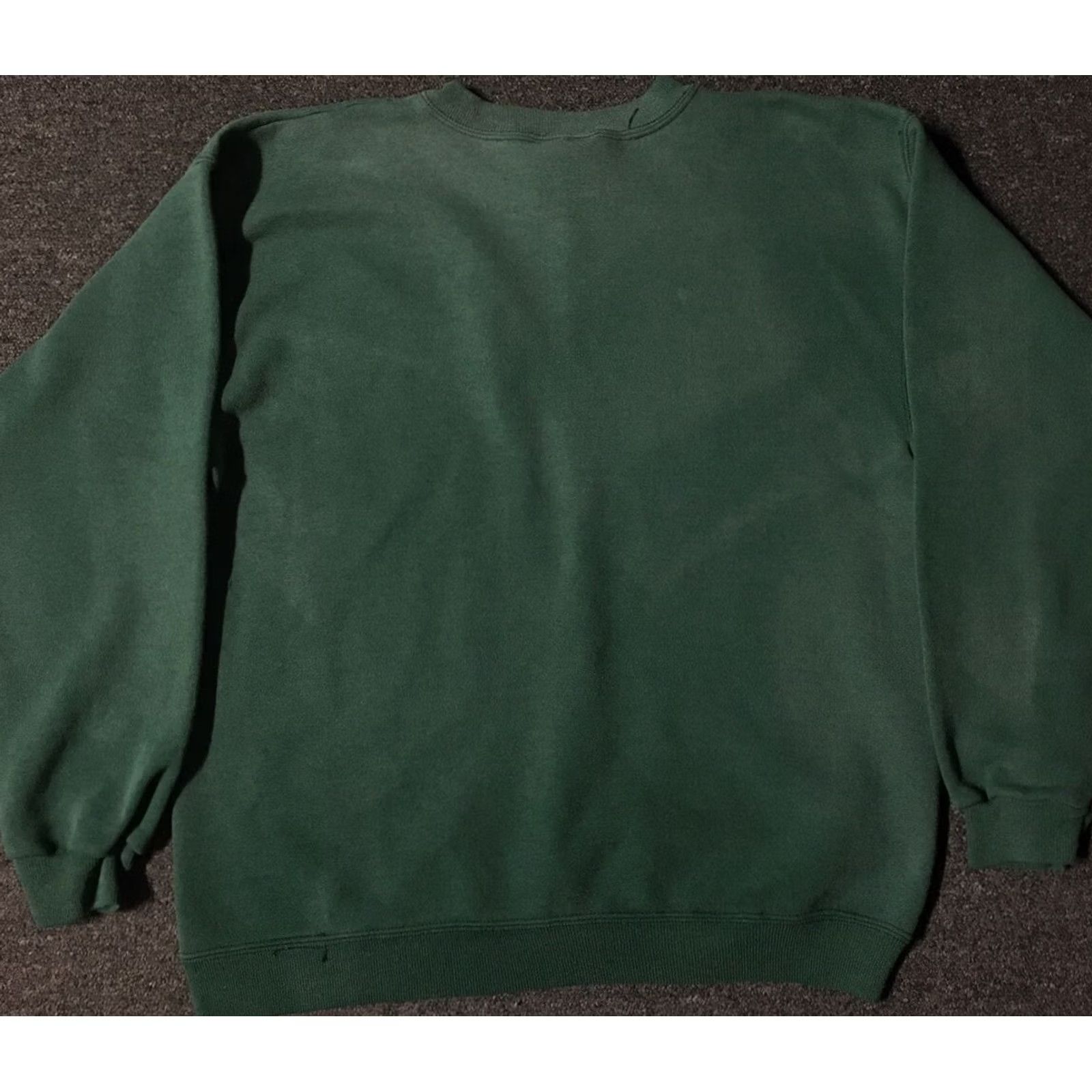 Hanes VINTAGE Hanes Sweatshirt M Green 90s Distressed Pullover Men Sports Gym Barbed Size US M / EU 48-50 / 2 - 2 Thumbnail