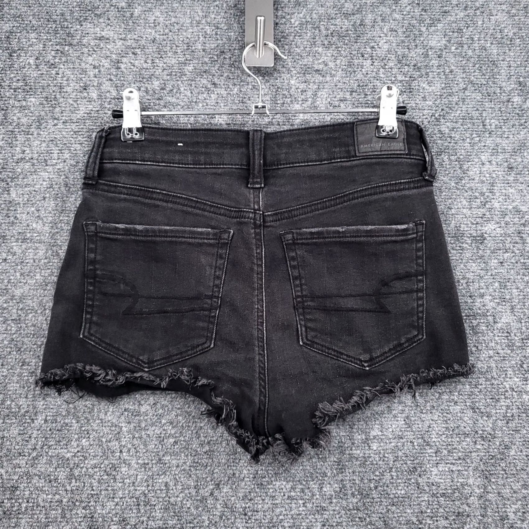 American Eagle Outfitters American Eagle Outfitters Denim Shorts Womens 2 Black Distressed Raw Hem Stretch Size 26" / US 2 / IT 38 - 2 Thumbnail