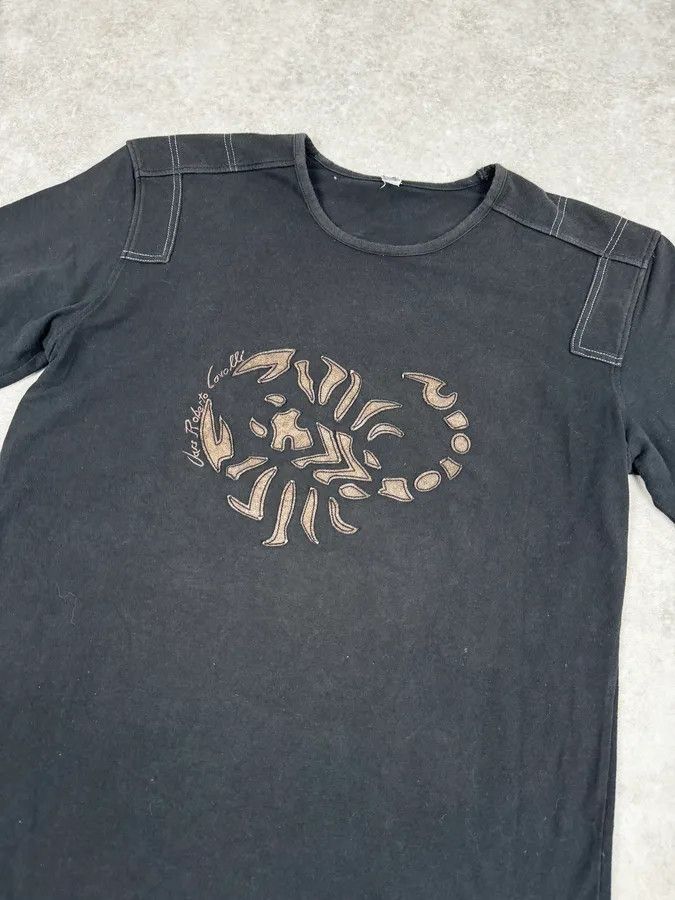 Roberto Cavalli 2000s Cavalli Black Tribal Scorpio T-Shirt Size US M / EU 48-50 / 2 - 5 Thumbnail