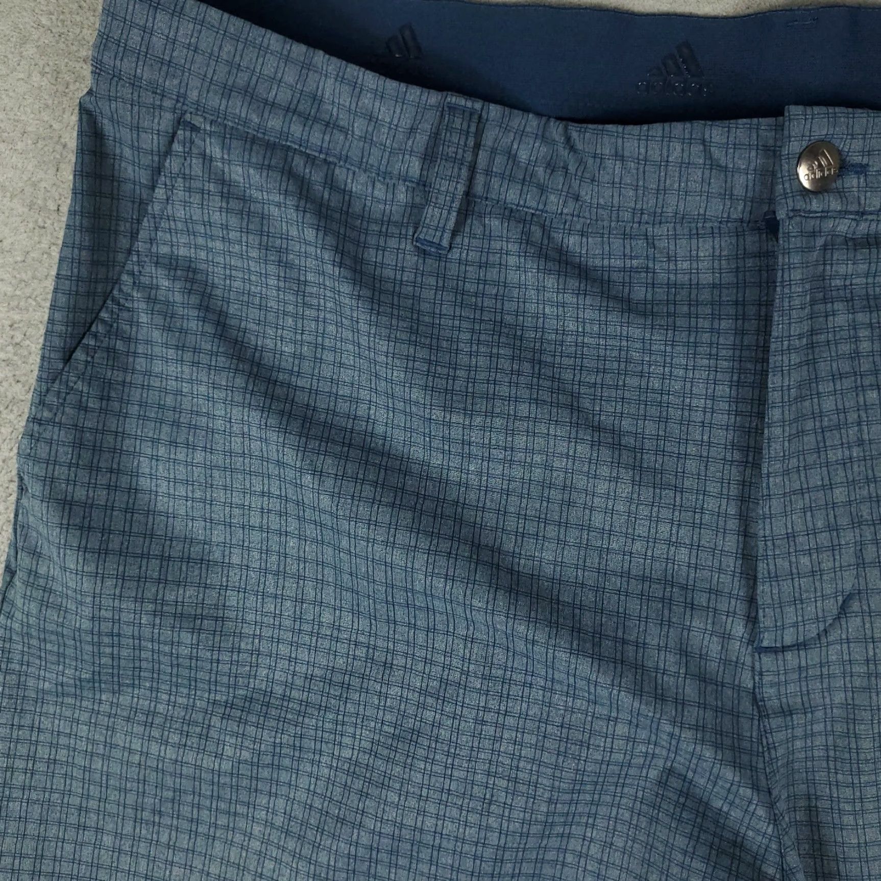 Adidas Adidas Shorts Mens 40 Blue Plaid Golf Casual Flat Front Chino Pocket Slash Pocket Regular Rise Mid 10-12in Zip Size US 40 / EU 56 - 2 Thumbnail