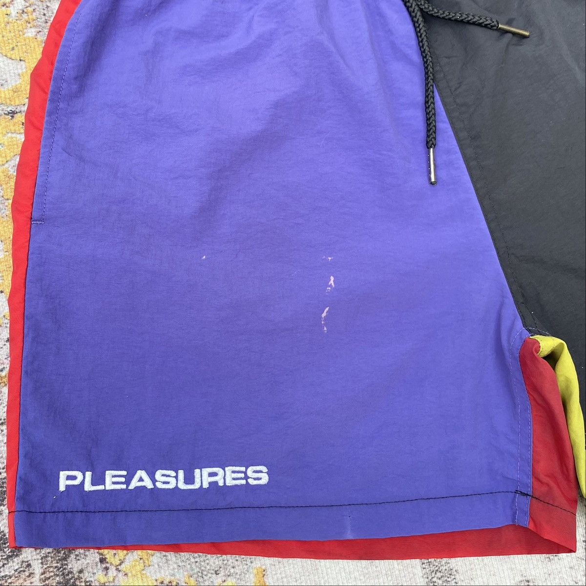 Pleasures Pleasure Misfit Nylon Short Pleasure Streetwear Brand Size US 28 / EU 44 - 7 Thumbnail