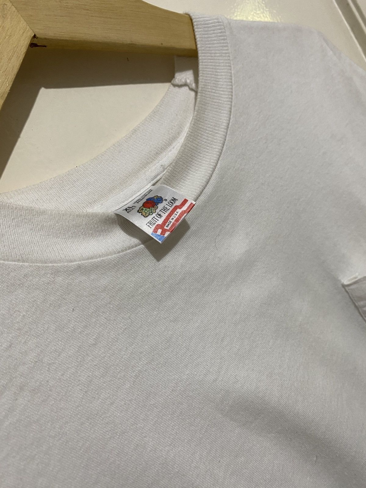 Vintage Marlboro Pocket Tee Size US XL / EU 56 / 4 - 2 Thumbnail