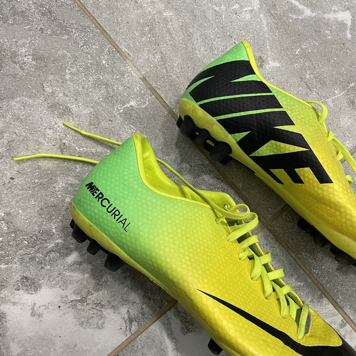 Nike × Pro Player Rare NIKE mercurial FOOTBALL BOOTS green shoes pro football Size US 8.5 / EU 41-42 - 4 Thumbnail
