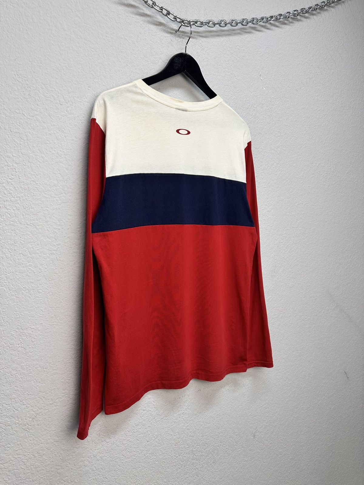 Oakley Vintage Streetwear Oakley Y2K Crazy faded T-shirt Distressed Size US M / EU 48-50 / 2 - 12 Thumbnail