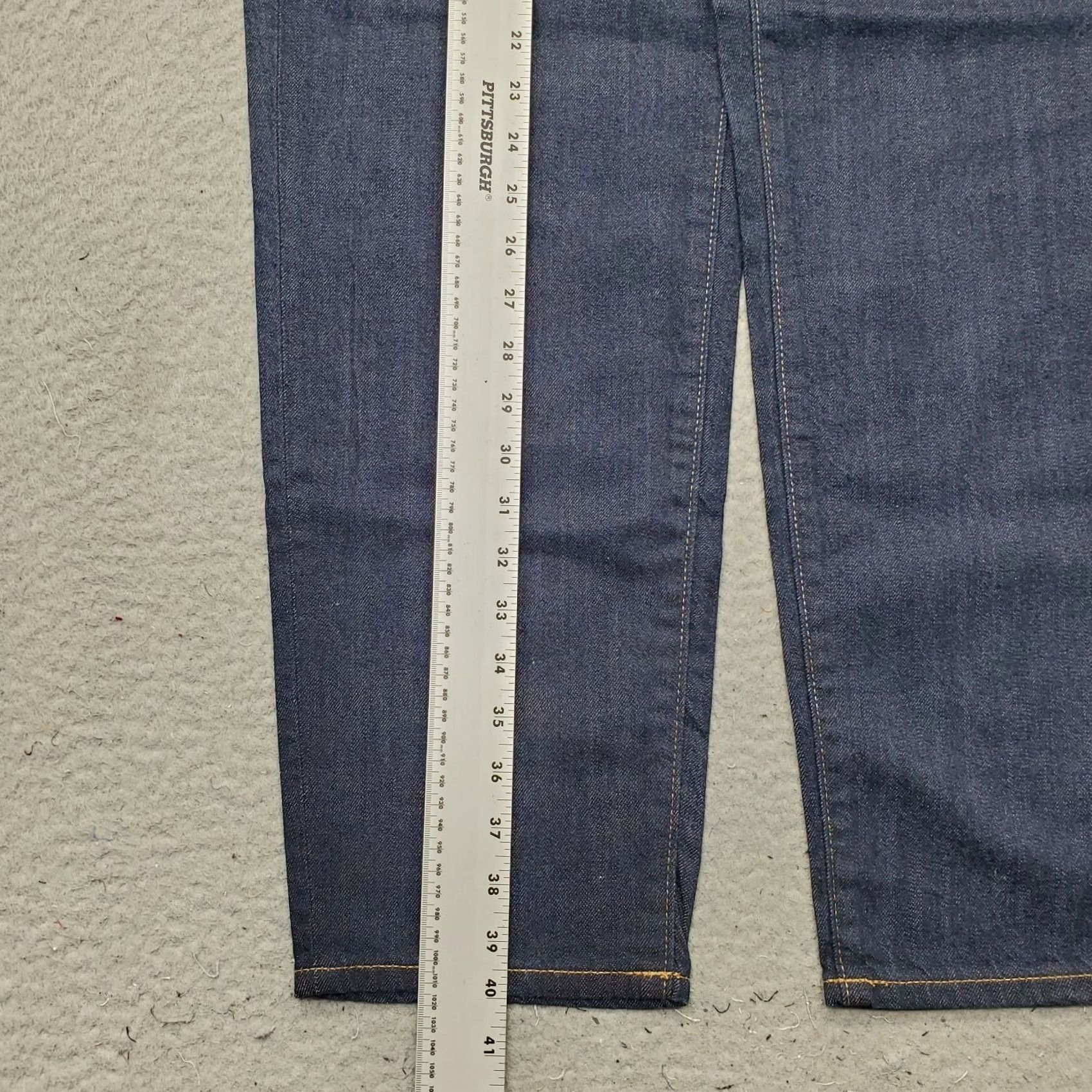Uniqlo Uniqlo Women 7 Blue Denim Straight Jeans Stretch High Rise Relaxed Fit Tapered Leg Size 28" / US 6 / IT 42 - 3 Thumbnail