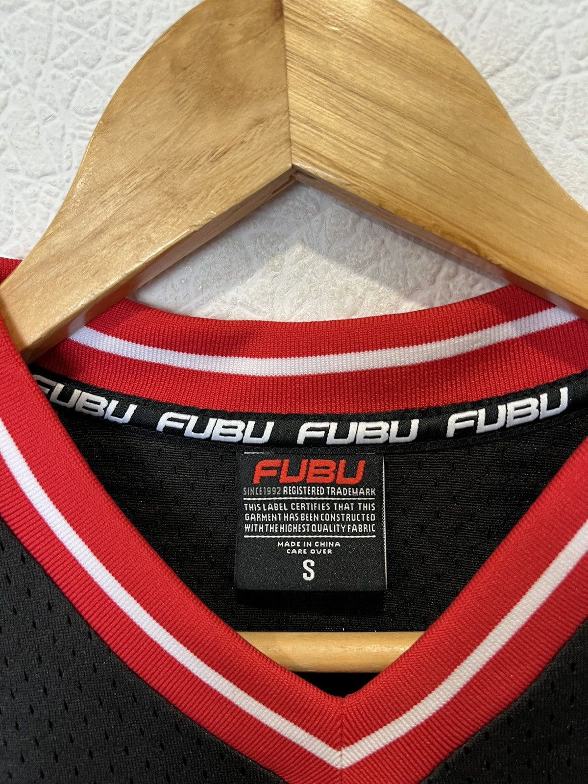 Fubu Fubu Black TSHIRT Tee Size US S / EU 44-46 / 1 - 3 Thumbnail